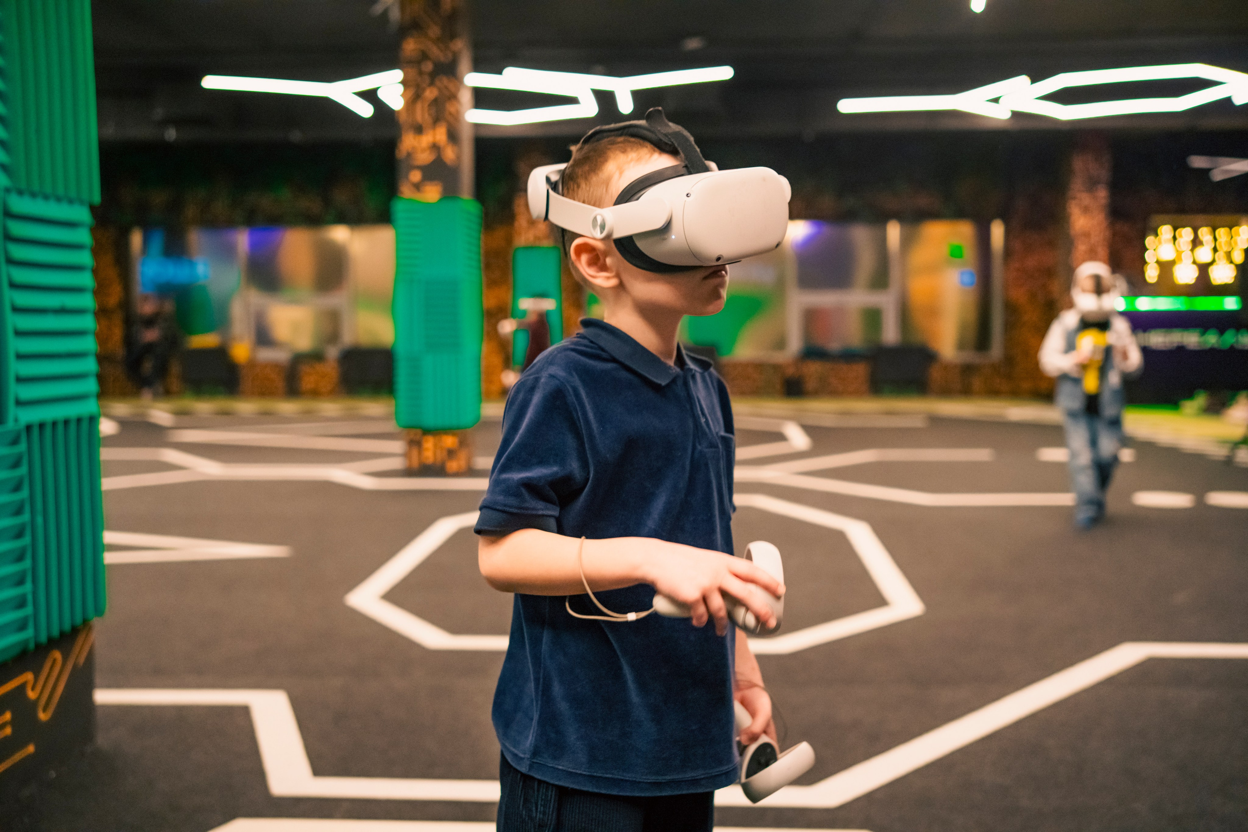 VR (November-December 2024). Felixtones