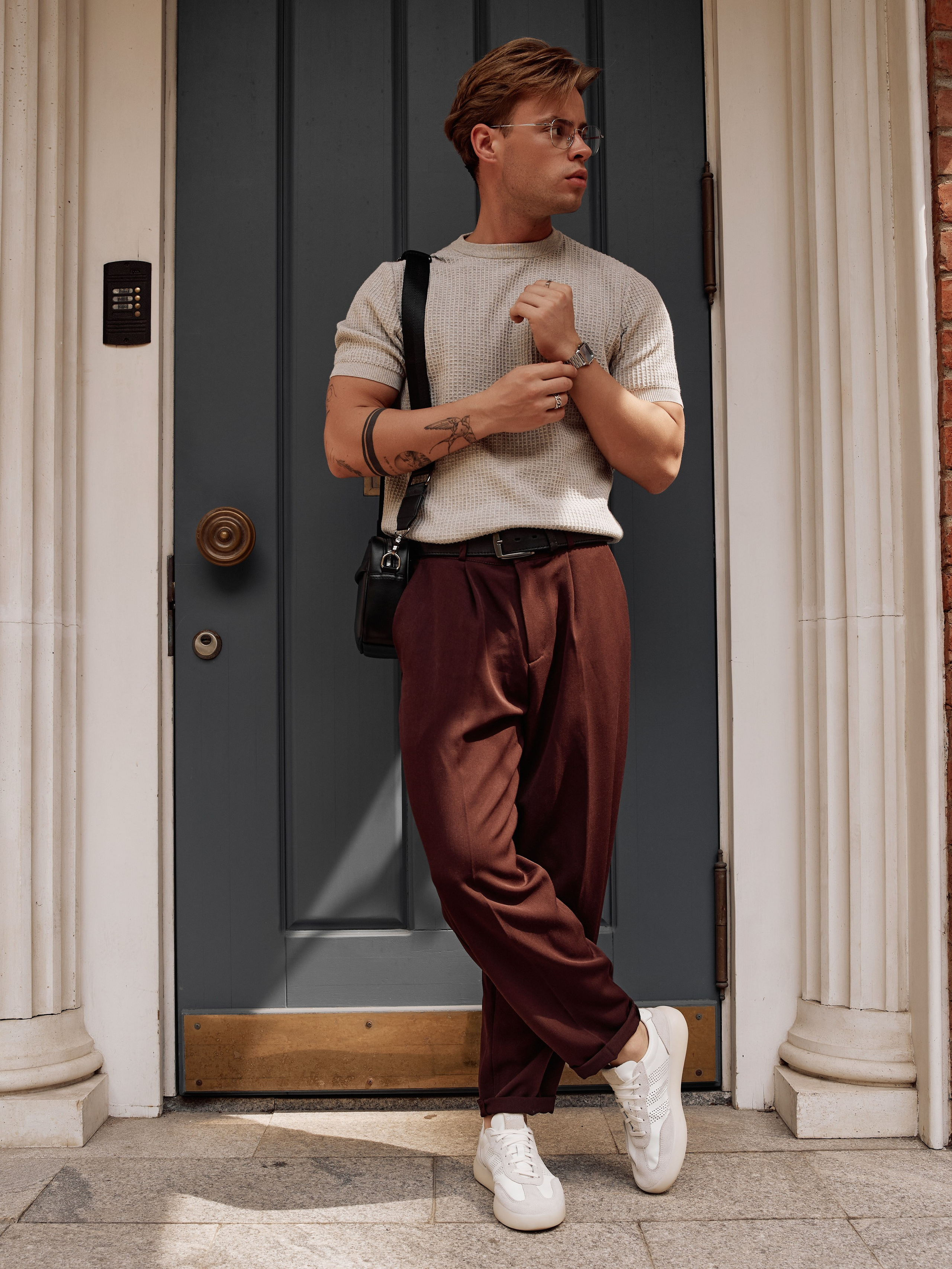 Футболки. Фотограф для маркетплейсов в Москве