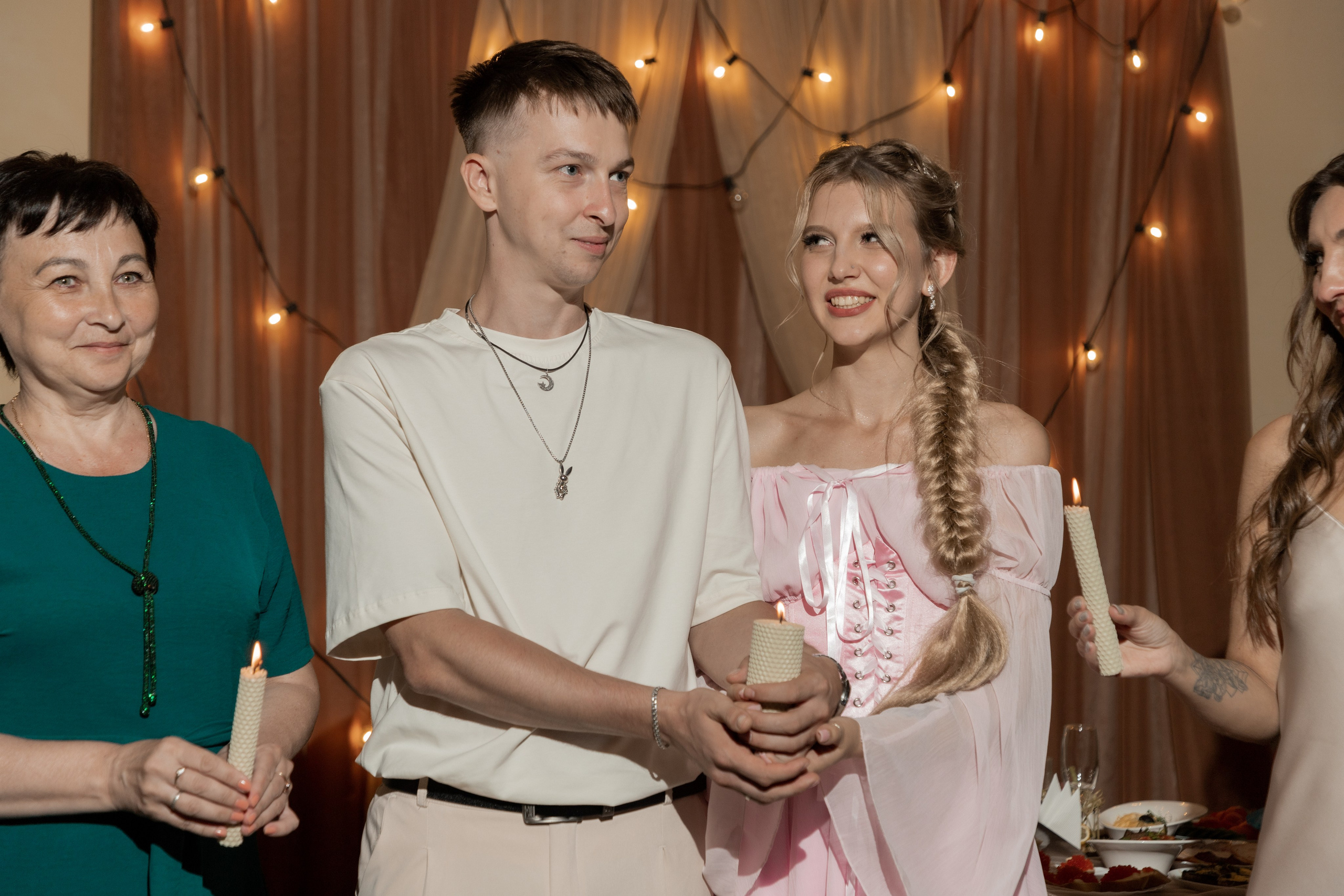 Роман и Александра (банкет). Свадебный фотограф Ангелина Сунгатулина | Саратов | Балаково | Вольск