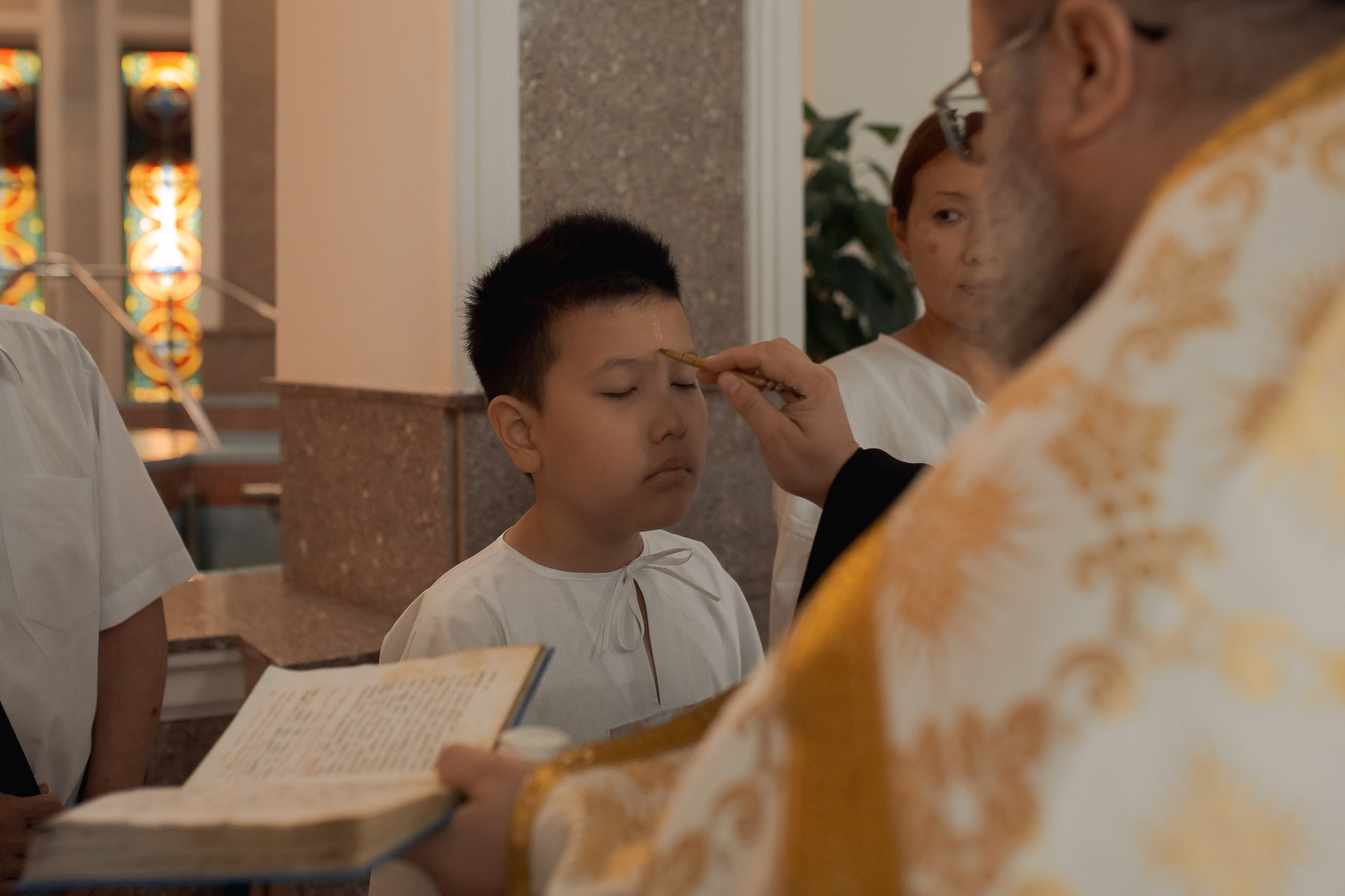 Крещение всей семьи. Фотограф на Крещение и Венчание в Ташкенте