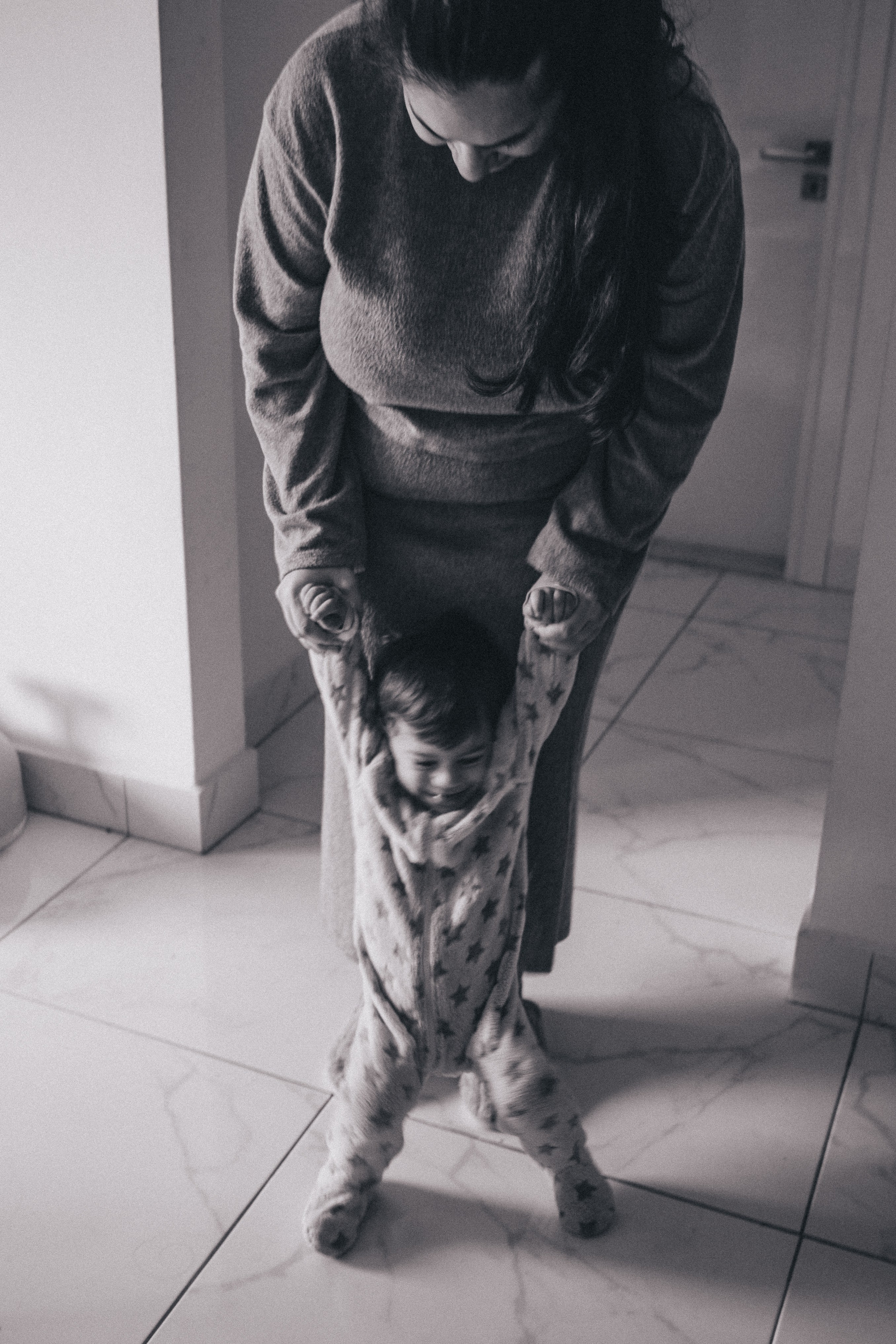 Afina and family. Portrait, family and pet photographer in Cyprus, Ksenia Bourdelle