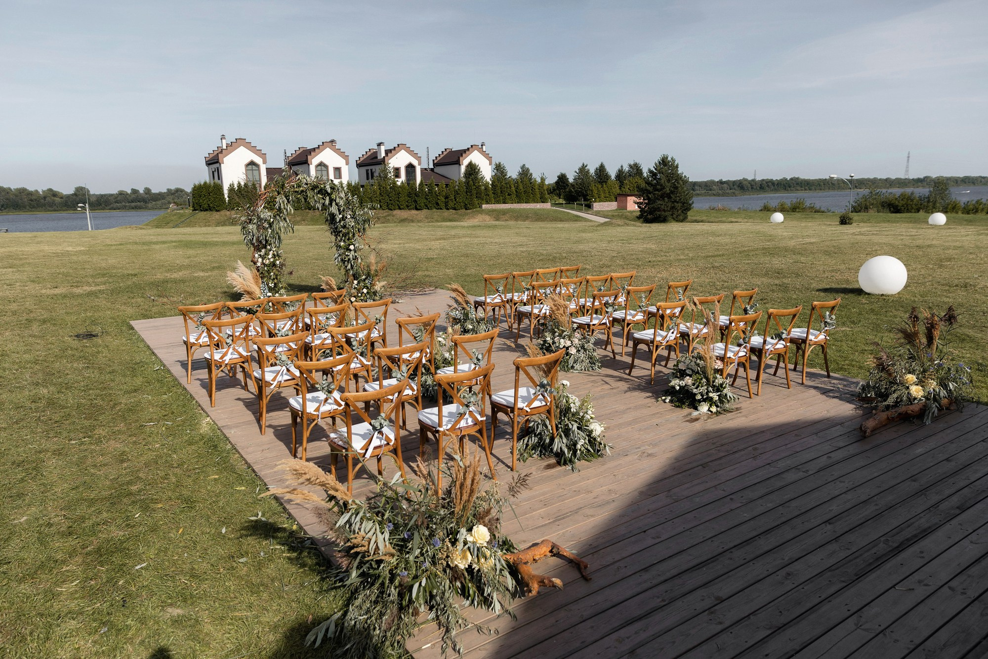 Свадьба на природе. Свадебный фотограф в Нижнем Новгороде и Москве Сергей Воробьев