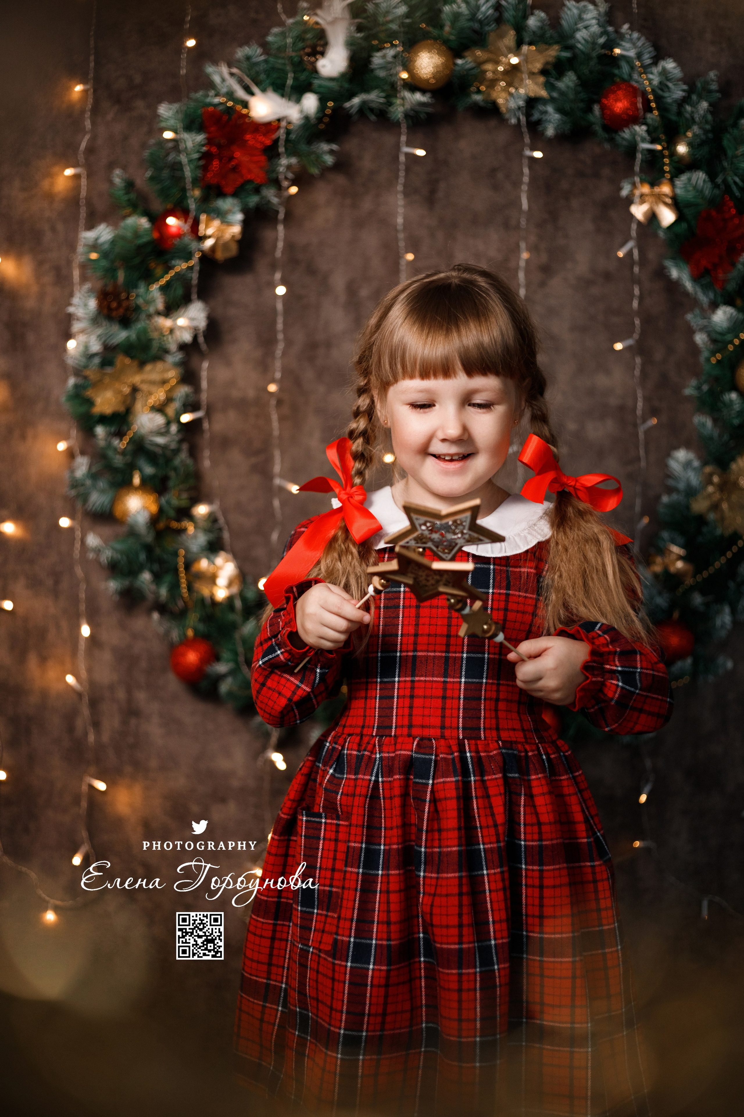 Моя студия. Фото проект Новогодняя открытка. Ноябрь 2023 г. Фотограф Пермь. Свадьбы. Семья и дети, школа, д. сад. Фотокниги