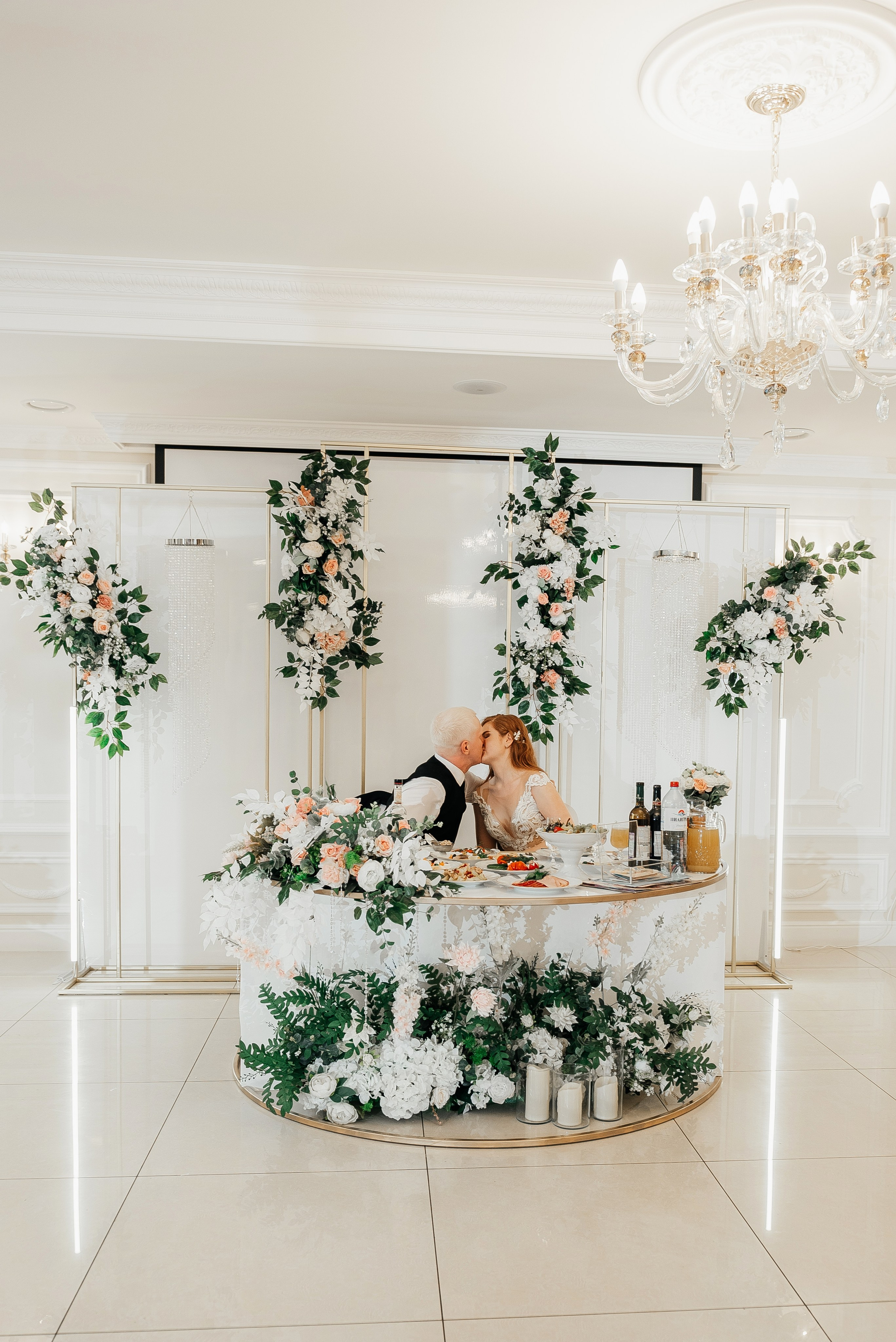 Свадебный фотограф в Екатеринбурге. Свадебная фотосъемка. Свадебный фотограф в Екатеринбурге