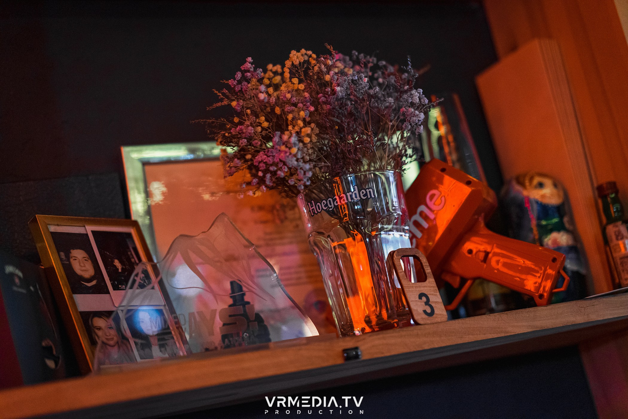 Art Talk с Настоящим Квартирником в баре «Supreme»