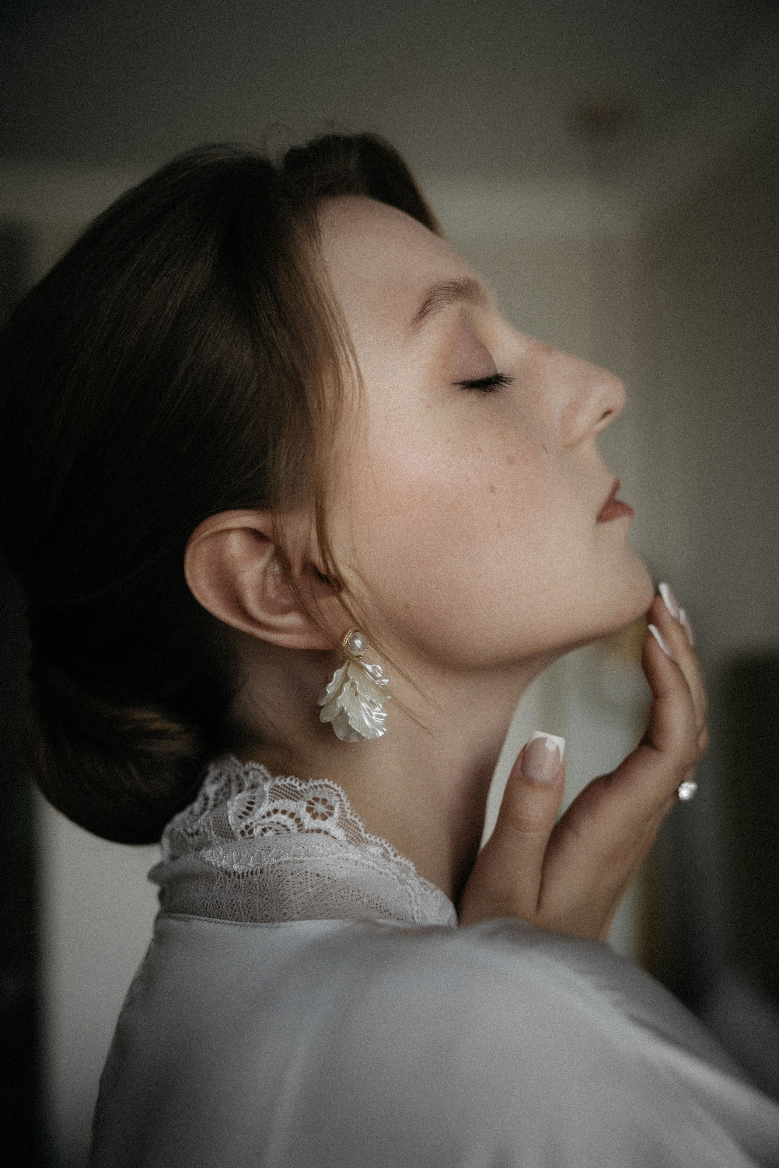 Утро невесты и свадебная фотосессия на теплоходе по Москве-реке