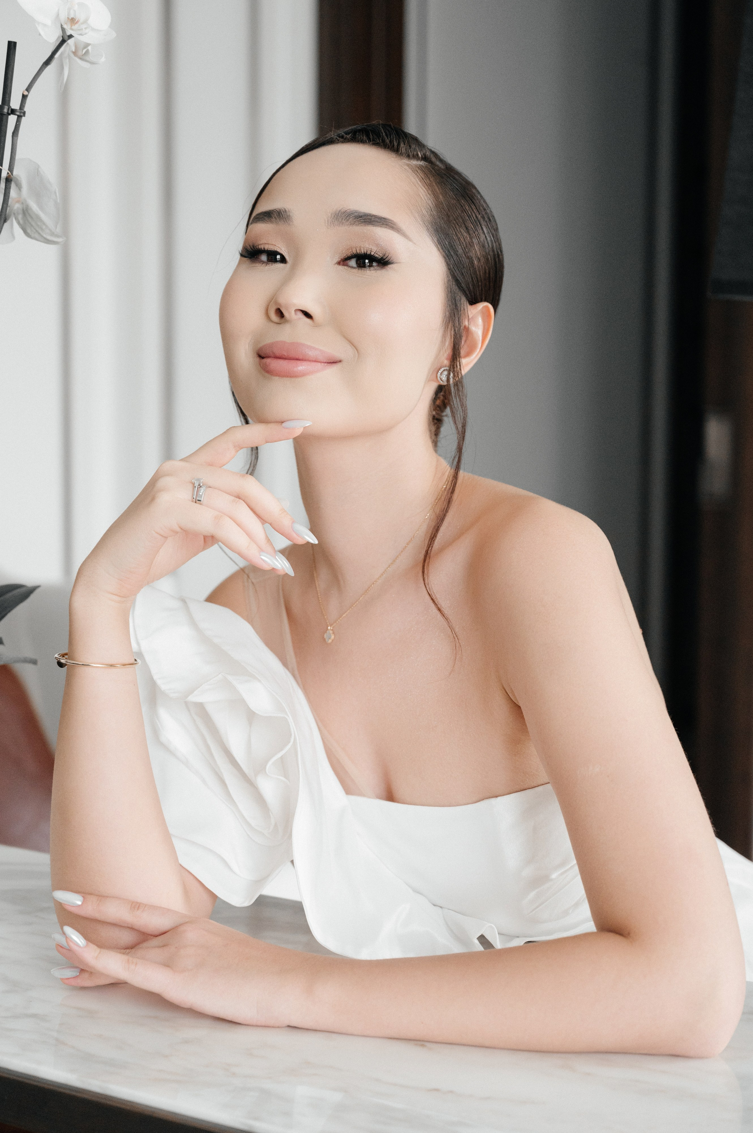 ANEL QYZ UZATU. HOME