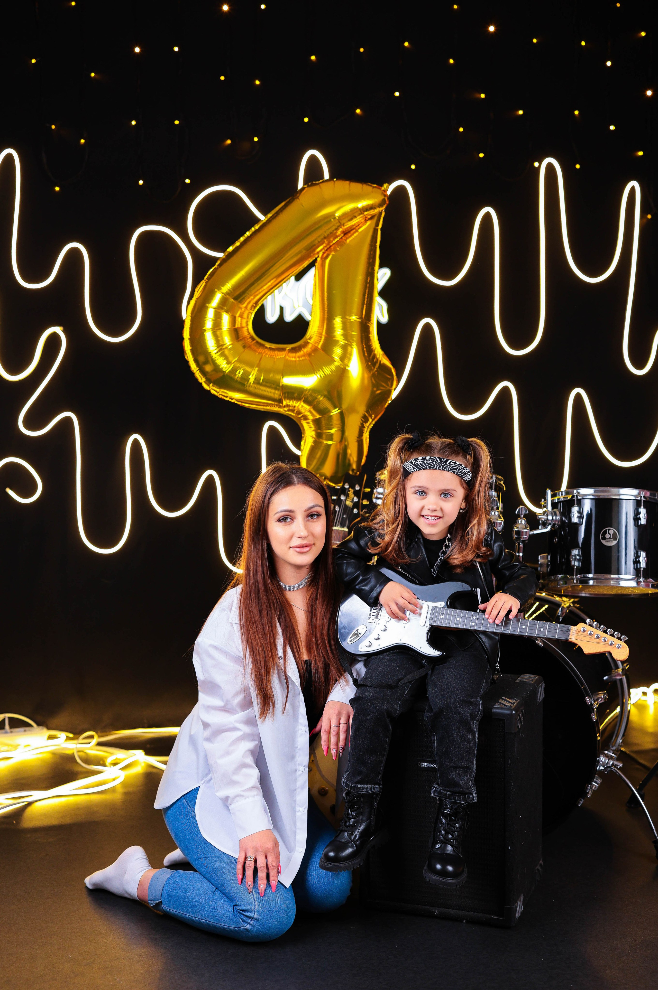 АНТУРАЖ КОВАЛЕВА