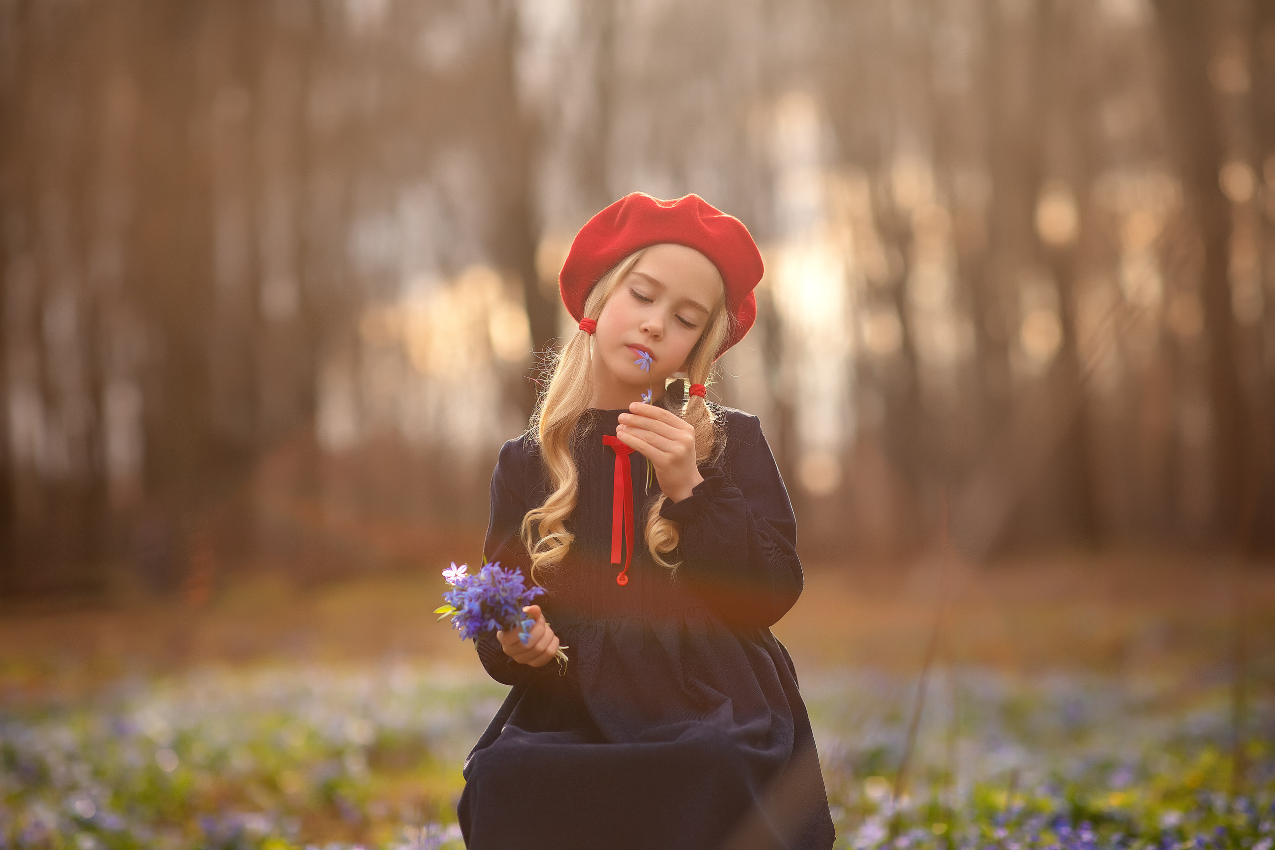 Дианочка с подснежниками. Фотограф на крещение и венчание