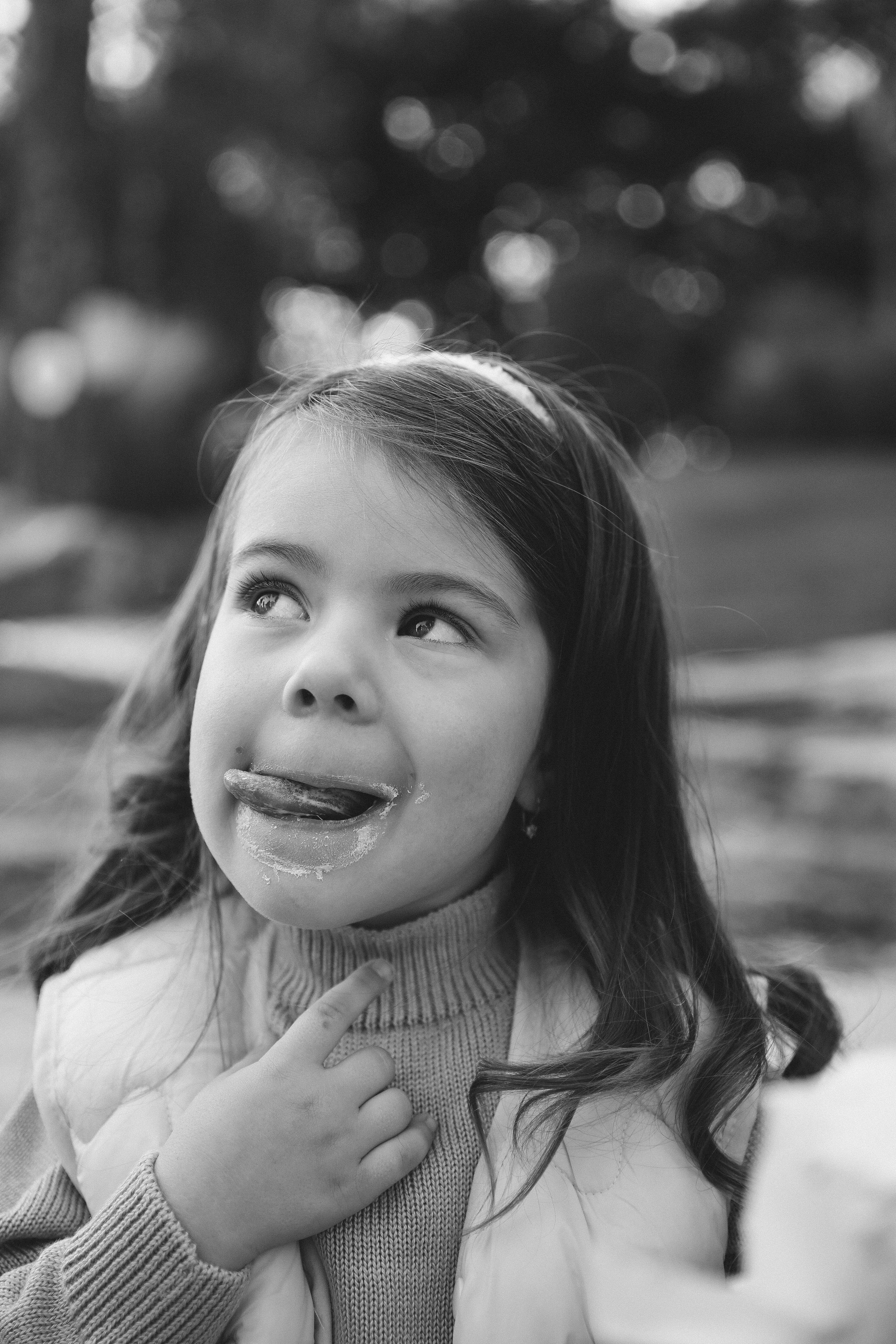 Семейная фотосессия фотосессия на день рождения мама и дочка. Фотограф Владимир Москва