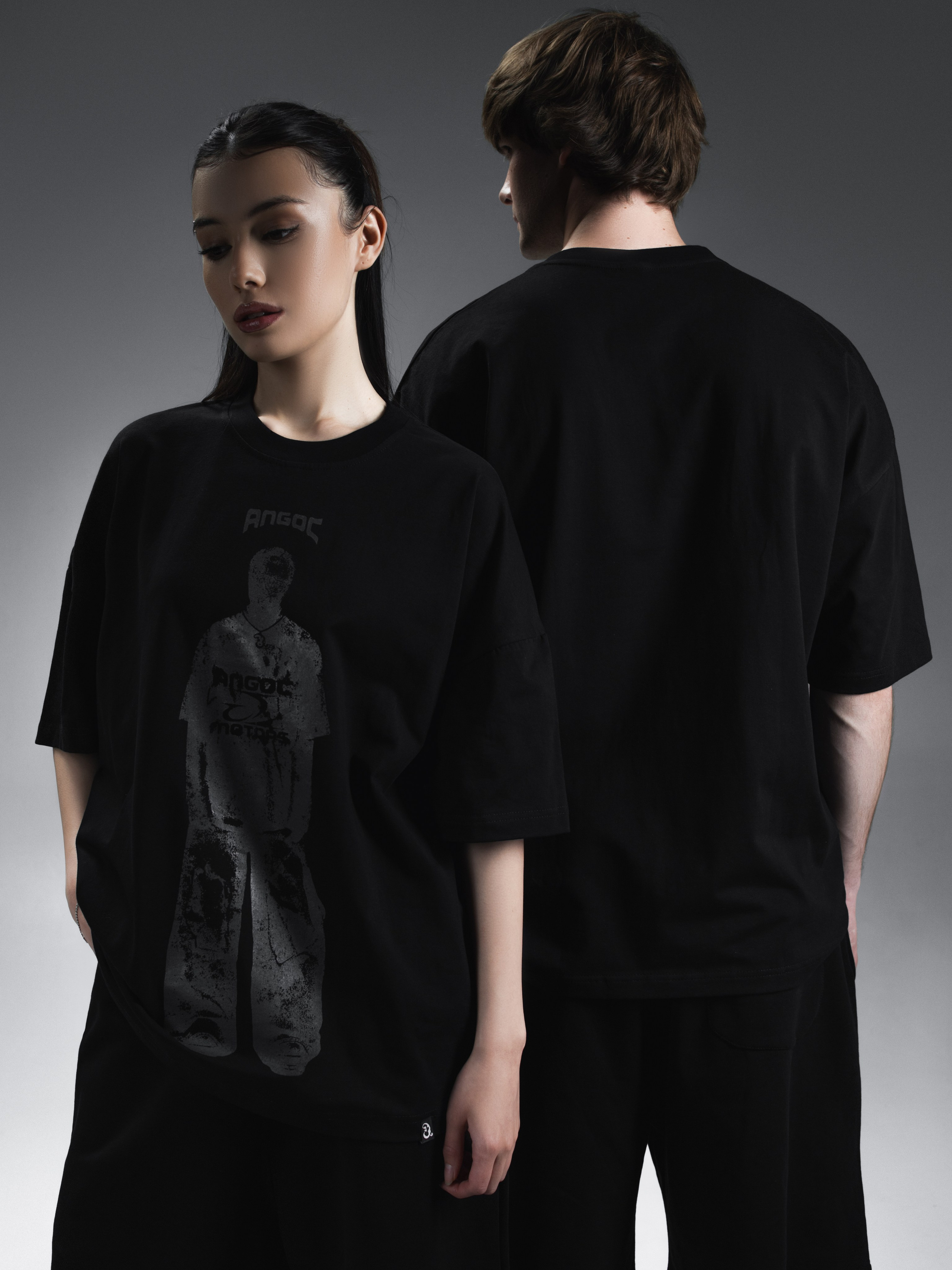 КАТАЛОГ | серый фон. RUNA production — стильные съемки для брендов