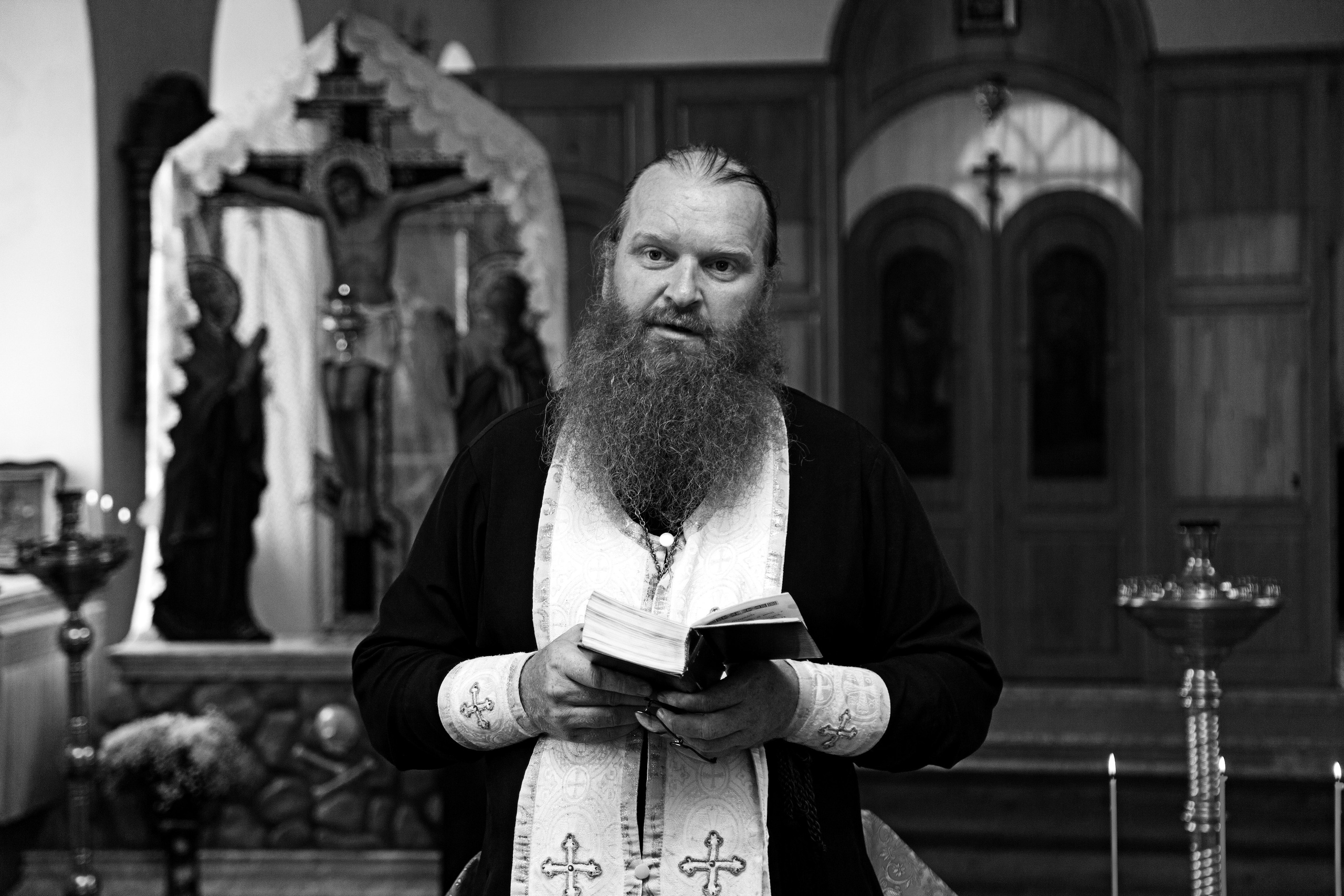 Священник. Фотограф Андрей Гузеев