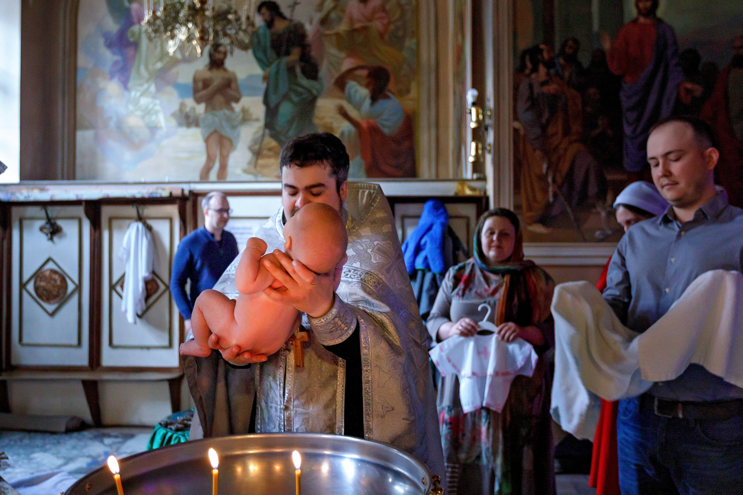 Фотограф для съемки крещения в Москве. Геннадий Степанов —фотограф в Москве
