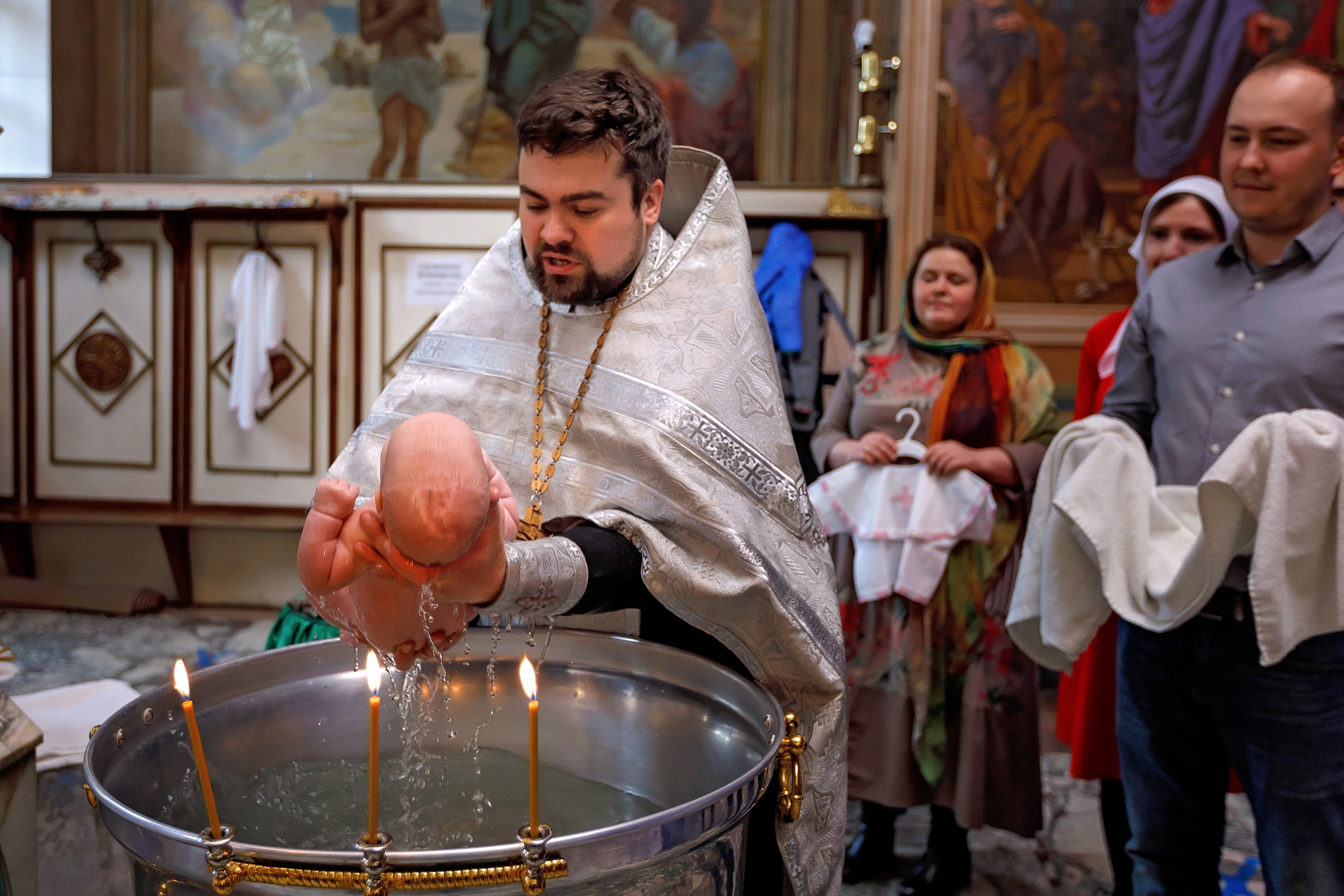 Фотограф для съемки крещения в Москве. Геннадий Степанов —фотограф в Москве