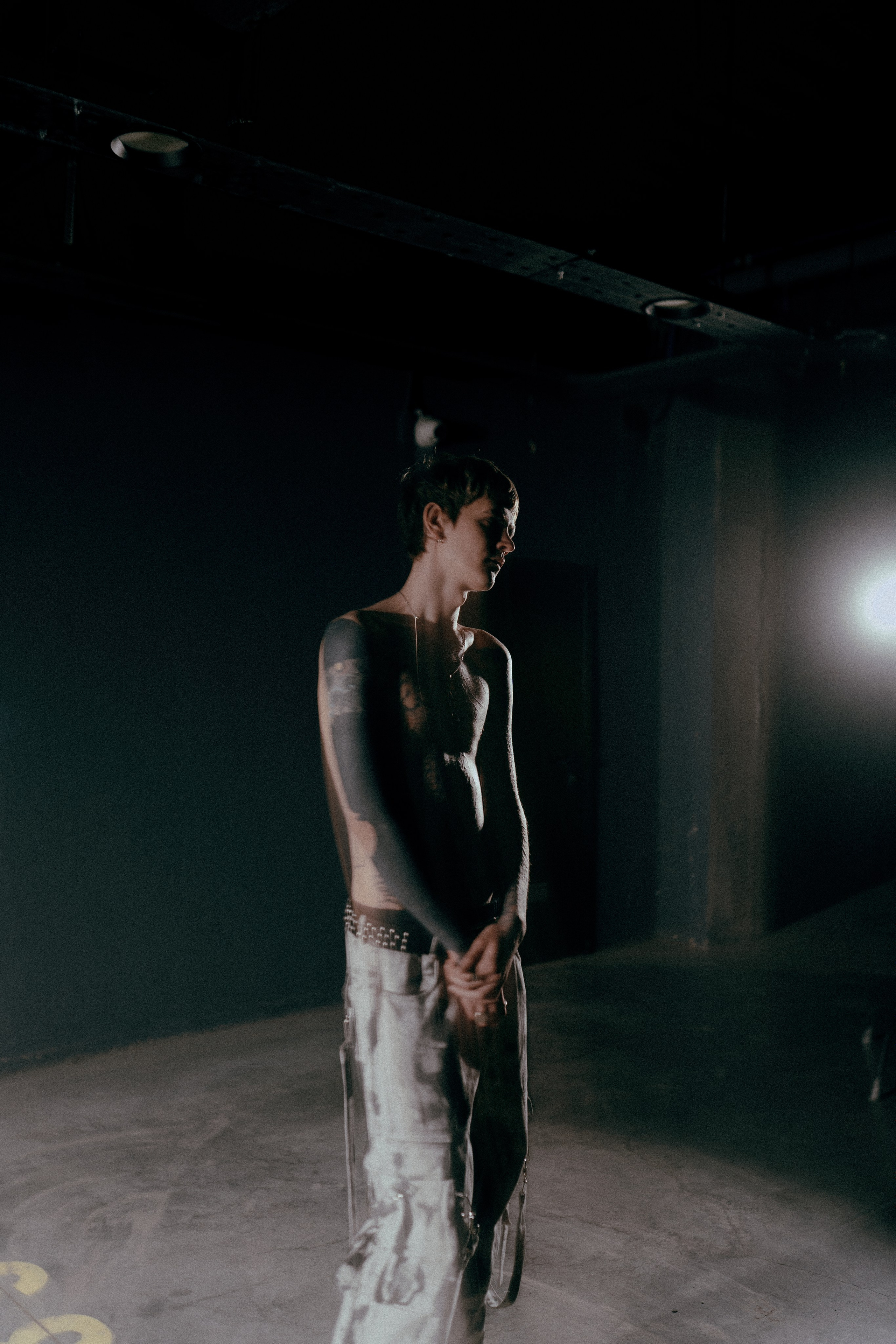 Loweliness. Backstage. @tomrus: Рустам Шагиморданов — фотограф