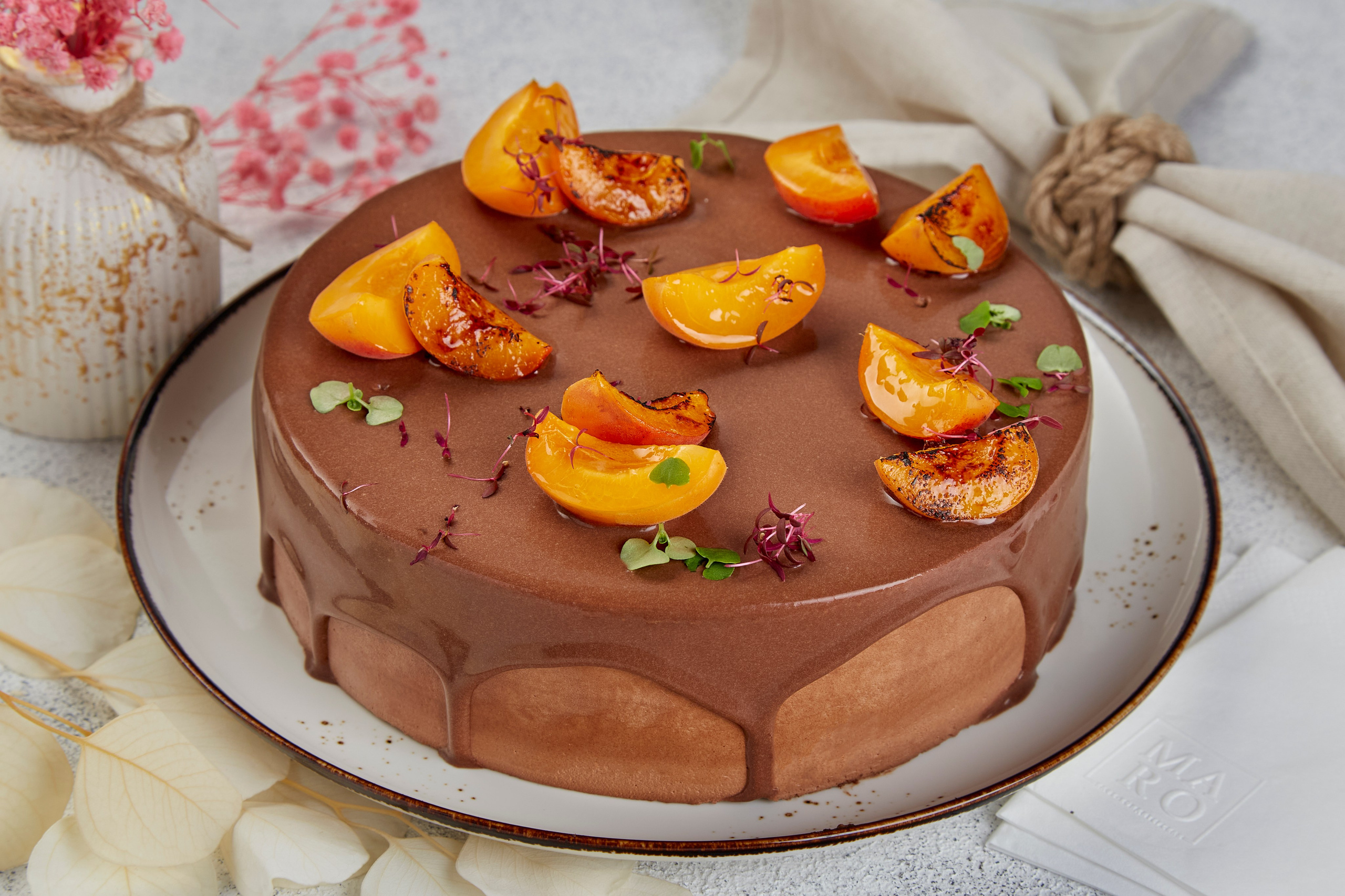 Фуд фото кафе-кондитерской MARO. Фуд фотограф и видеограф в Москве Крепких Сергей