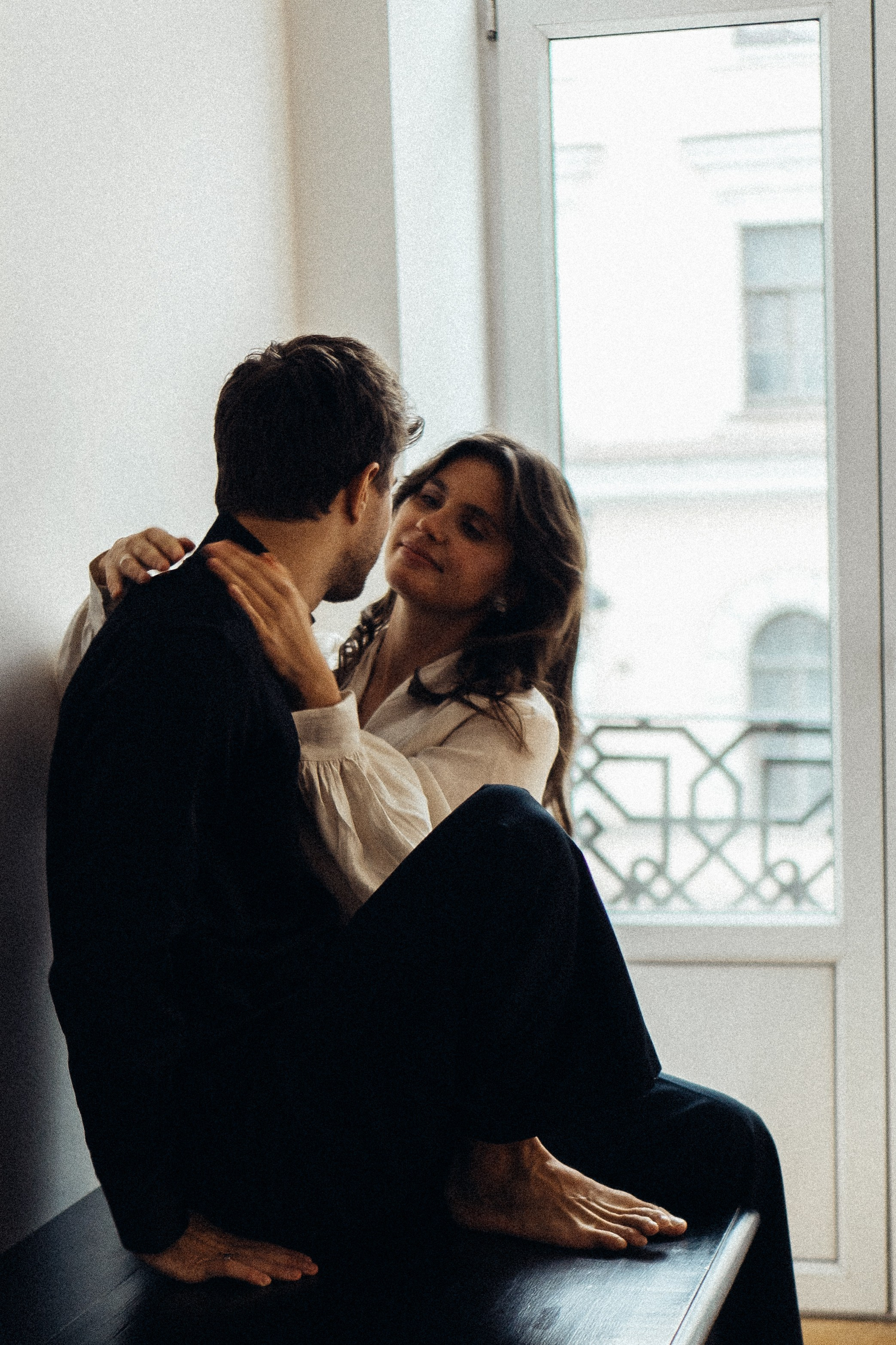 УТРО ЖЕНИХА И НЕВЕСТЫ В ПИТЕРСКОЙ КВАРТИРЕ И СЬЕМКА С СВАДЕБНЫХ ОБРАЗАХ. Профессиональный фотограф, Санкт-Петербург — Виктория Богомолова