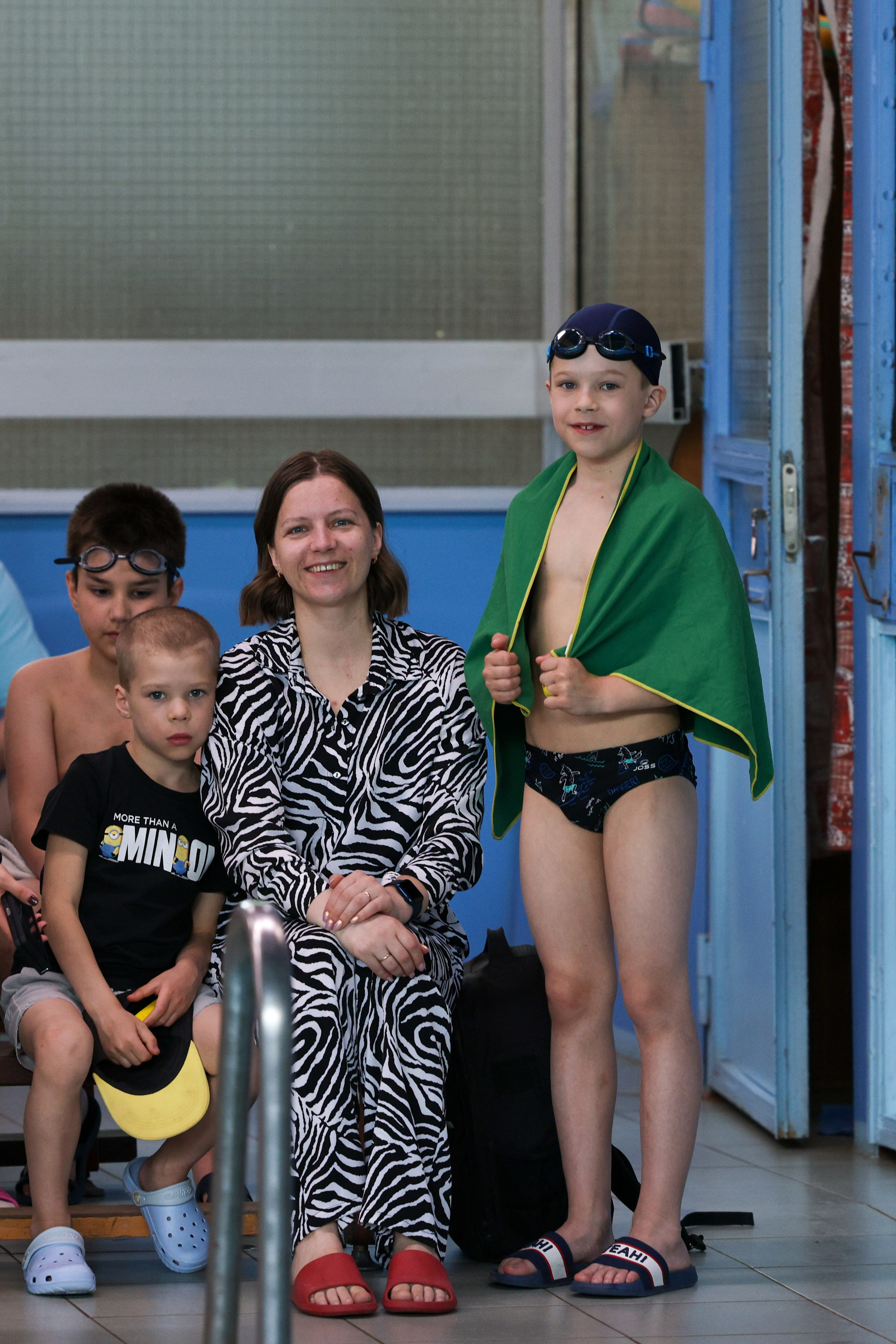 Веселый дельфин. Плавание. Дети 8-9 лет. Фотограф Александр Заломаев