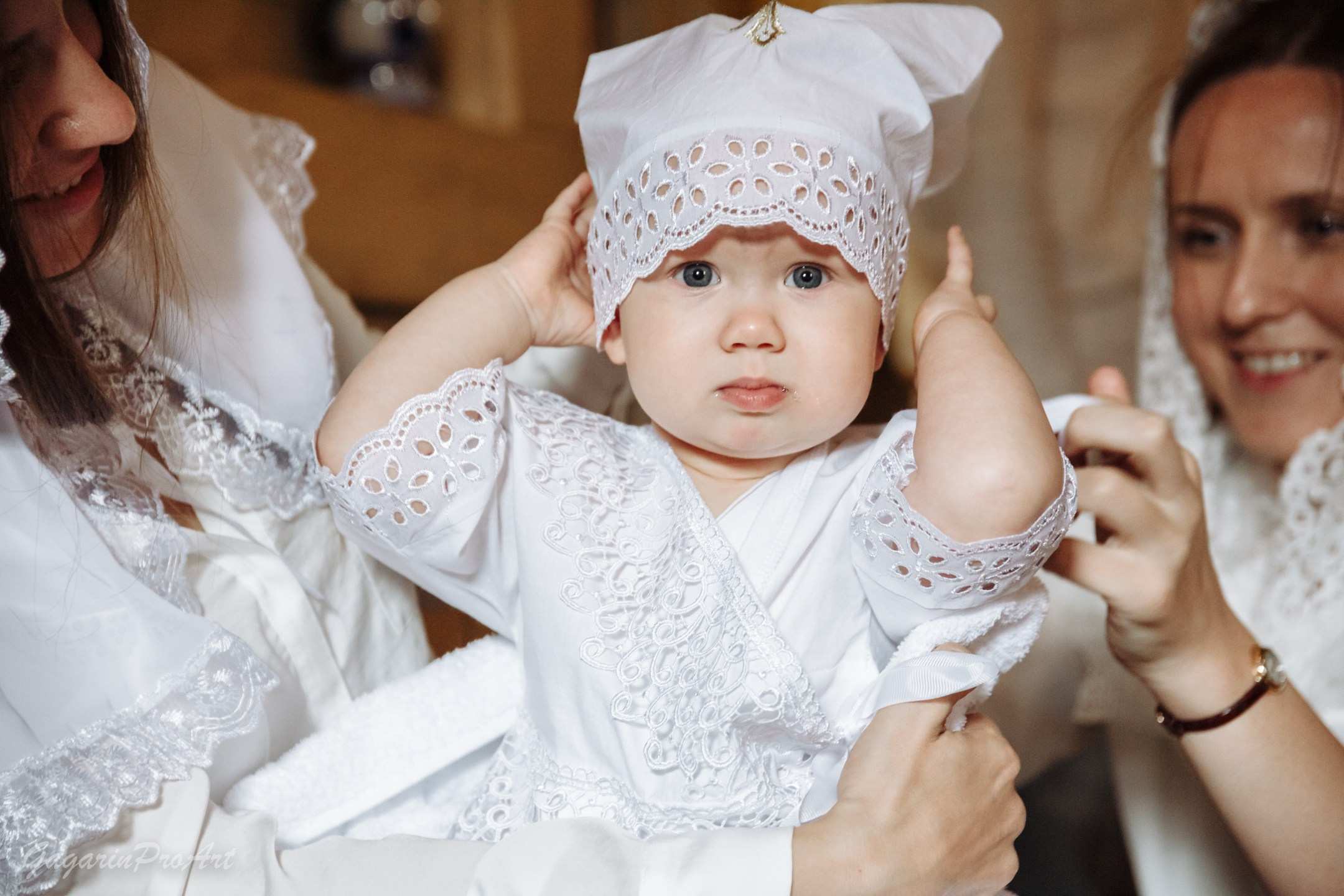 Фотосъёмка таинства крещения. Фотограф на крестины. GagarinProArt