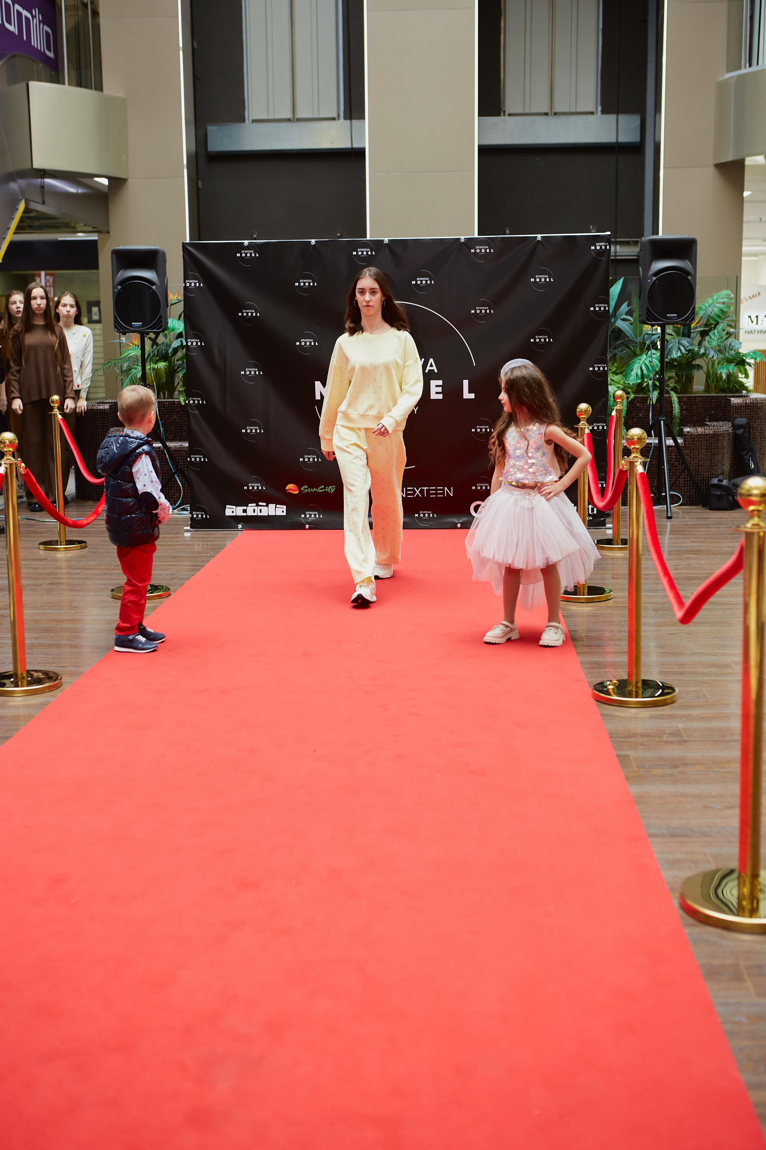 FASHION SHOW ТЦ Sun City. Efimova Model Agency