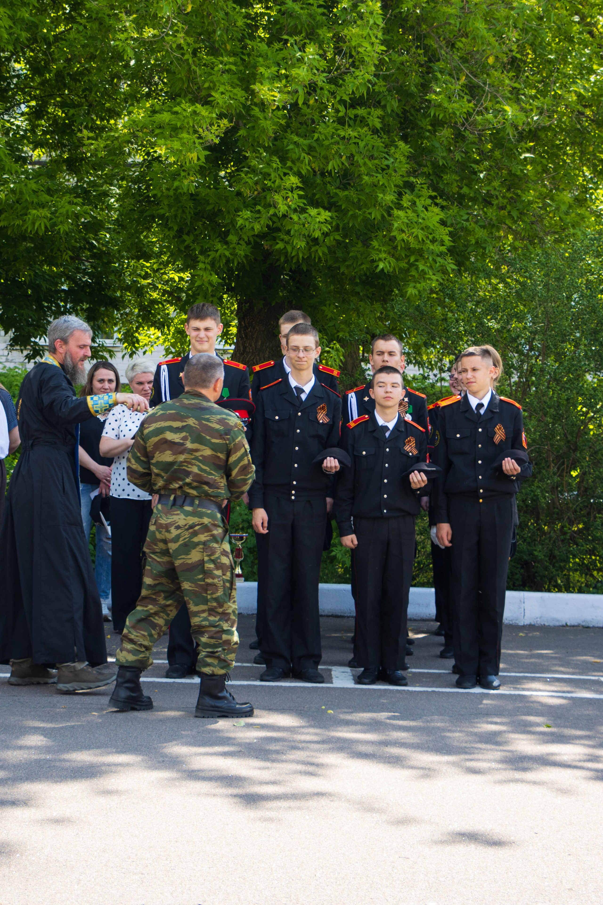 Последний звонок 2025 взвод 8"б». Фотограф Татьяна Матрос