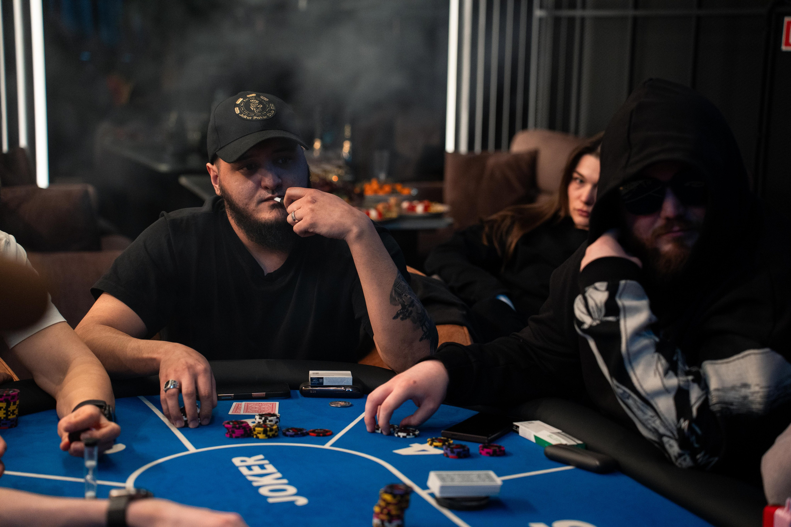 Joker Poker Club 01.03.2026. Коммерческий и художественный фотограф и видеограф в Москве Арсений Тургенев