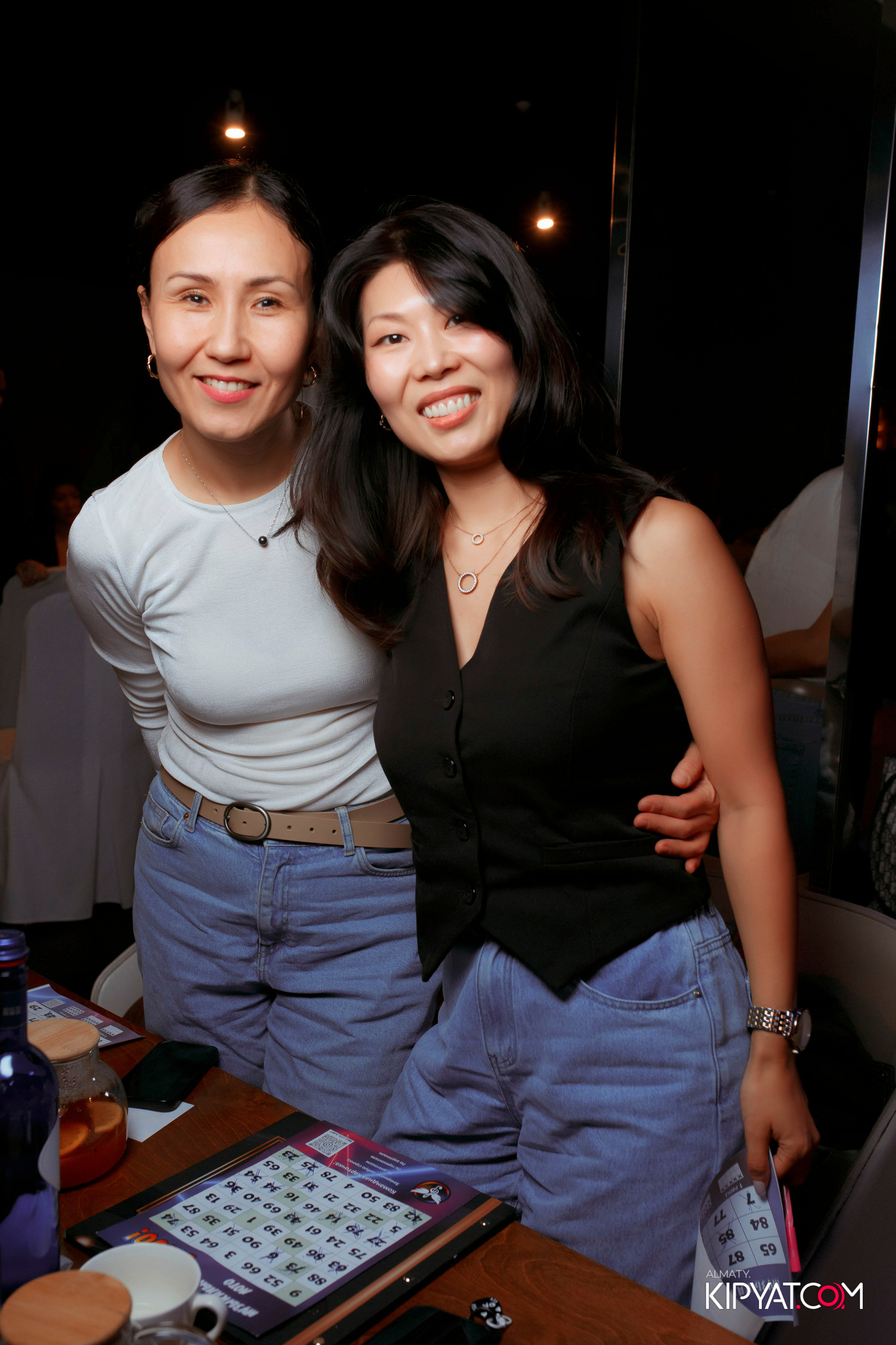 МУЗЫКАЛЬНОЕ ЛОТО В HIT RETRO. КИПЯТКОМ АЛМАТЫ! Фотосъемка мероприятий в Алматы