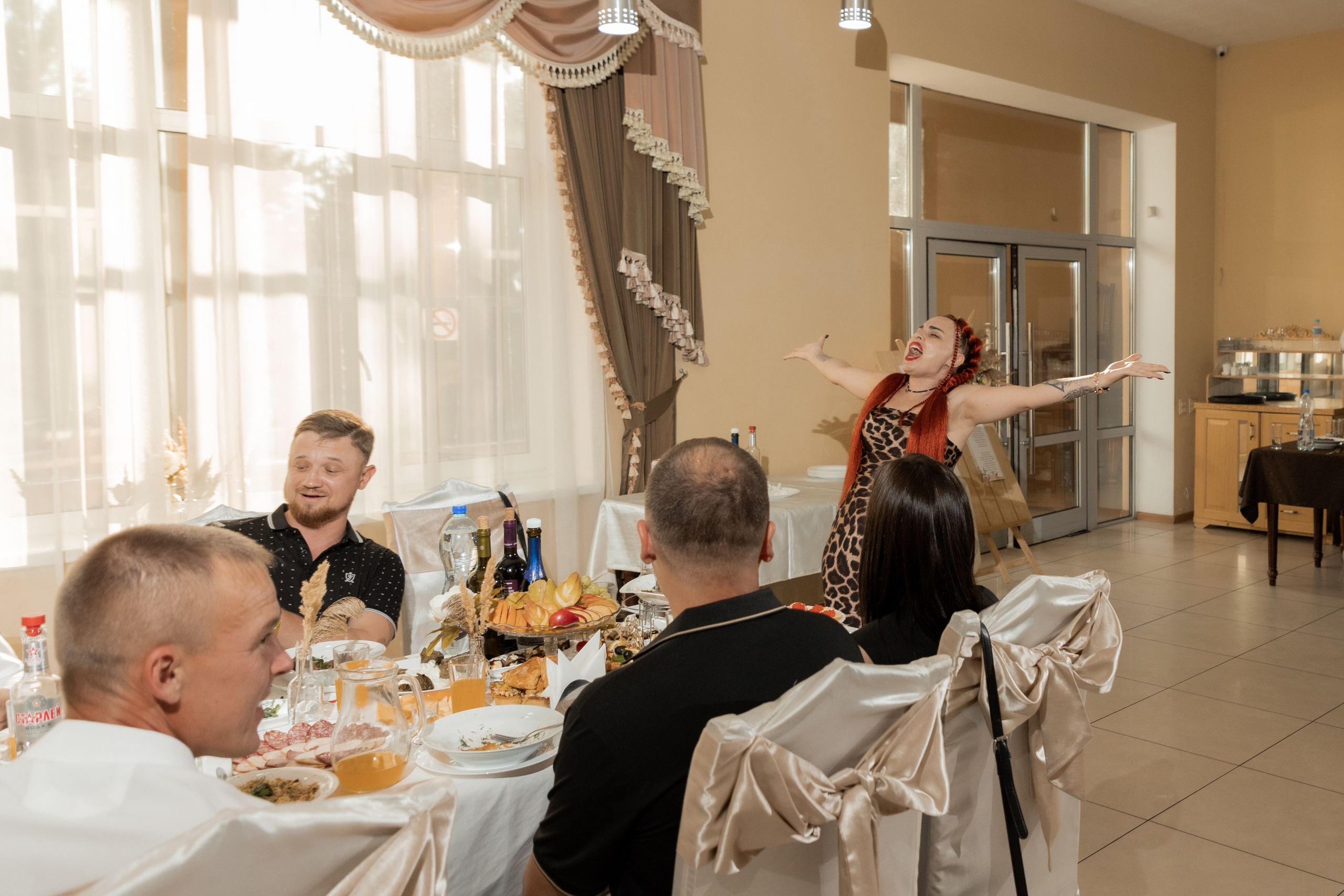 Роман и Александра (банкет). Свадебный фотограф Ангелина Сунгатулина | Саратов | Балаково | Вольск