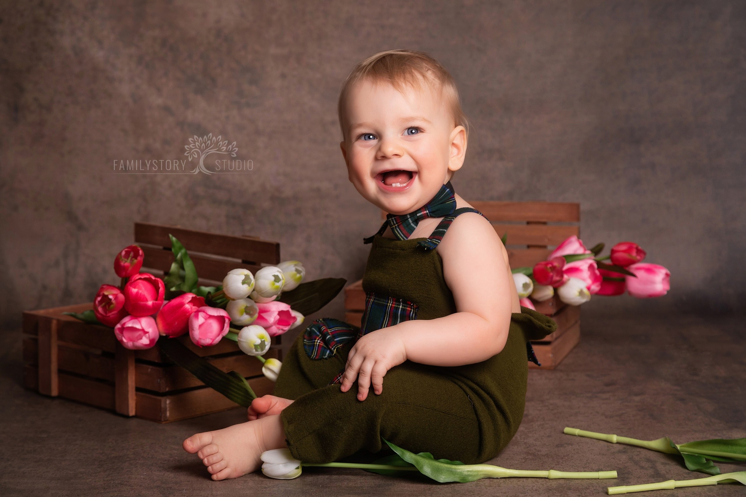 Весенний фотопроект с тюльпанами и мимозой. ФОТОГРАФ НА ГОДИК, БЕРЕМЕННОСТИ, НОВОРОЖДЕННЫХ, КРЕЩЕНИЯ МОСКВА