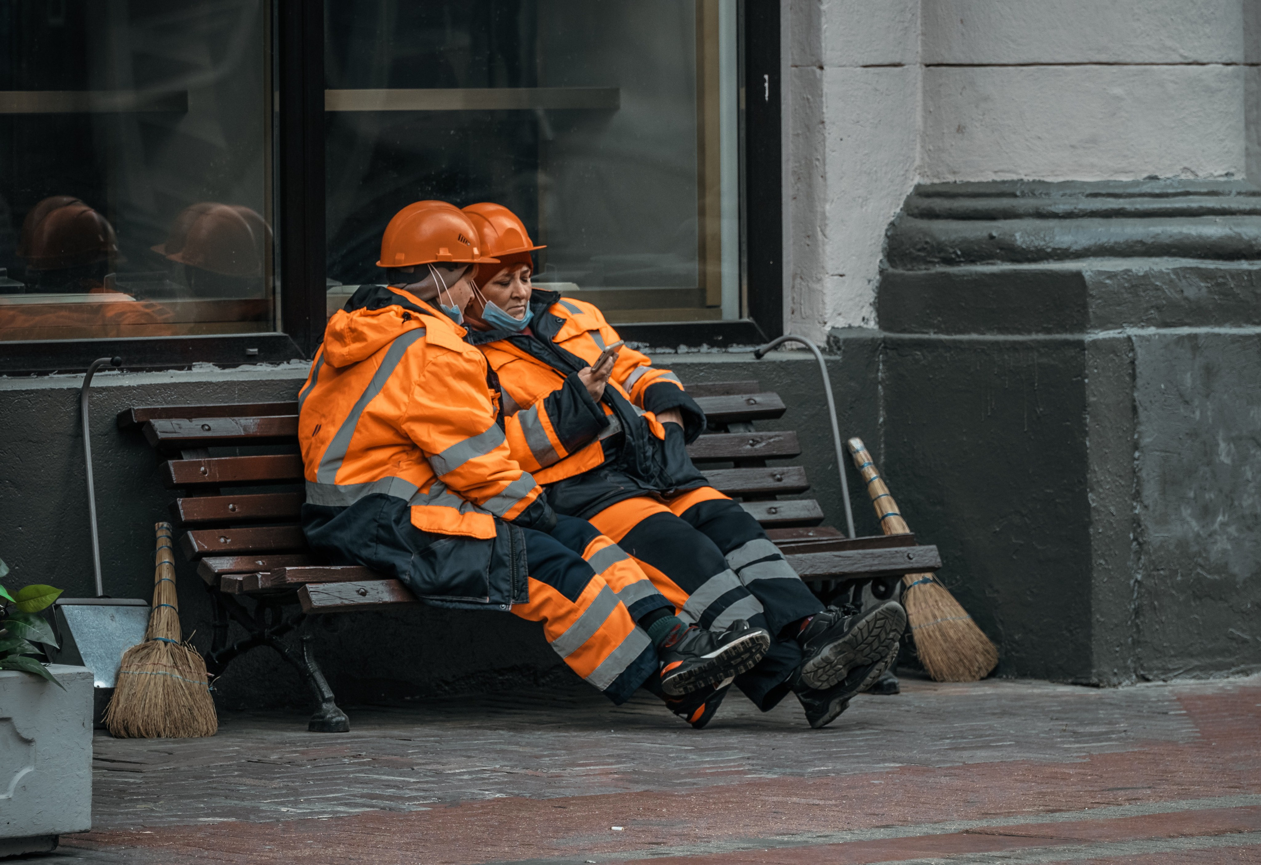 STREET. NE Cinema — backstage and reportage photography in cinema, music, Automotive and sport