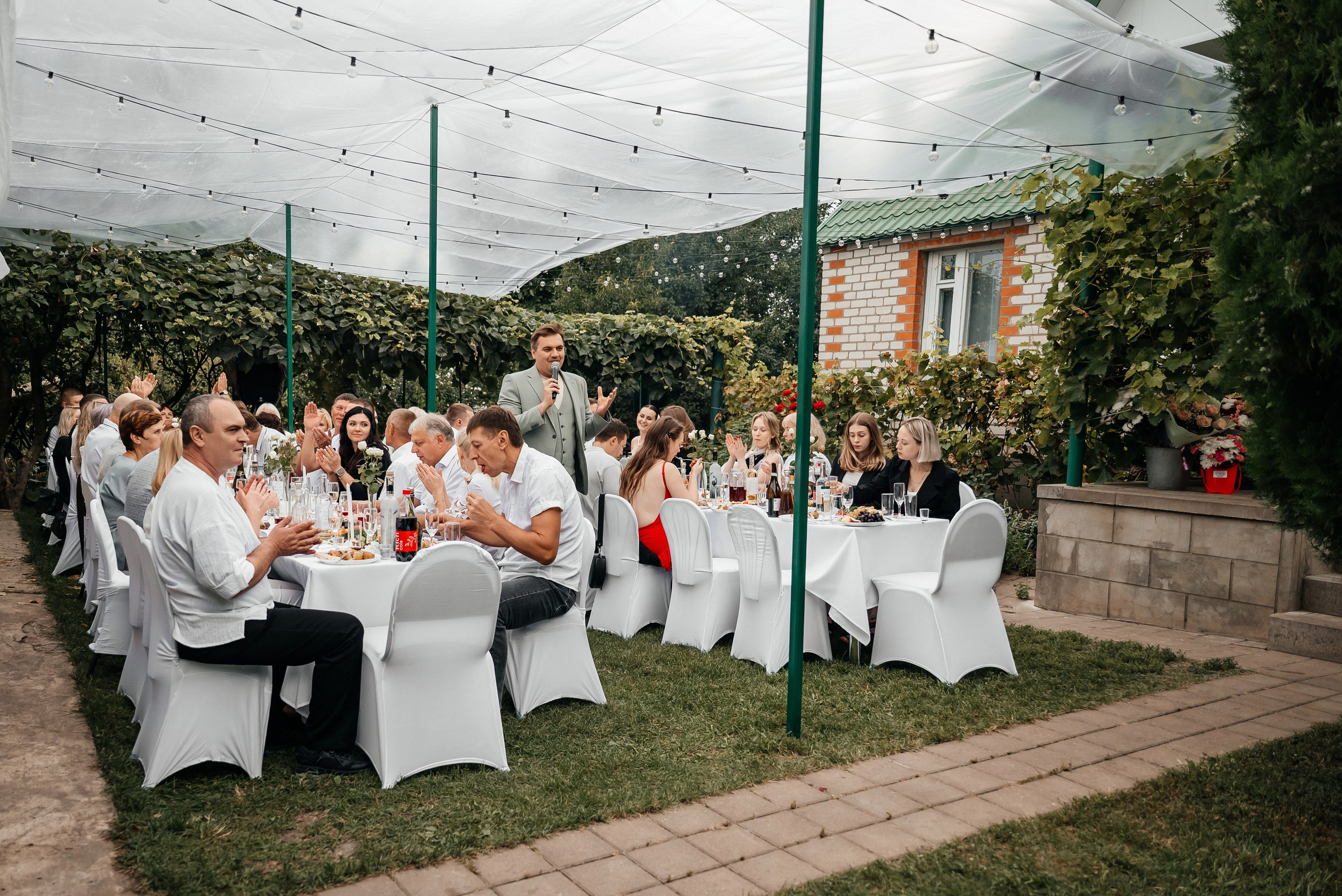 «Свадьба Даши и Артема». Школьный фотограф в Валуйках. Фотосессии для выпускников и изготовление выпускных альбомов в городе Валуйки и в Белгородской области