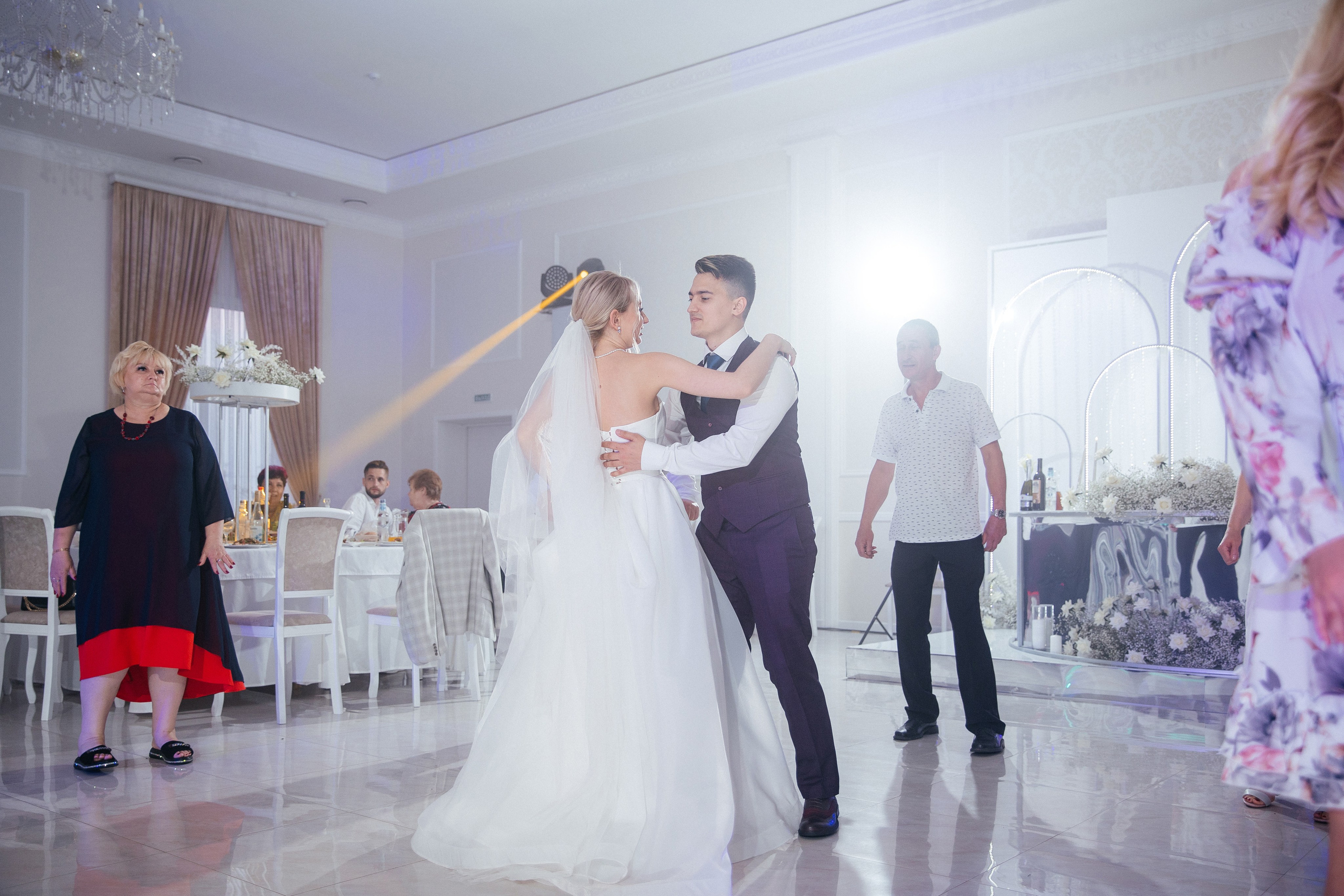 Свадебная фотосессия в Ростове-на-Дону. Красильников Евгений — профессиональный фотограф в Ростове-на-Дону