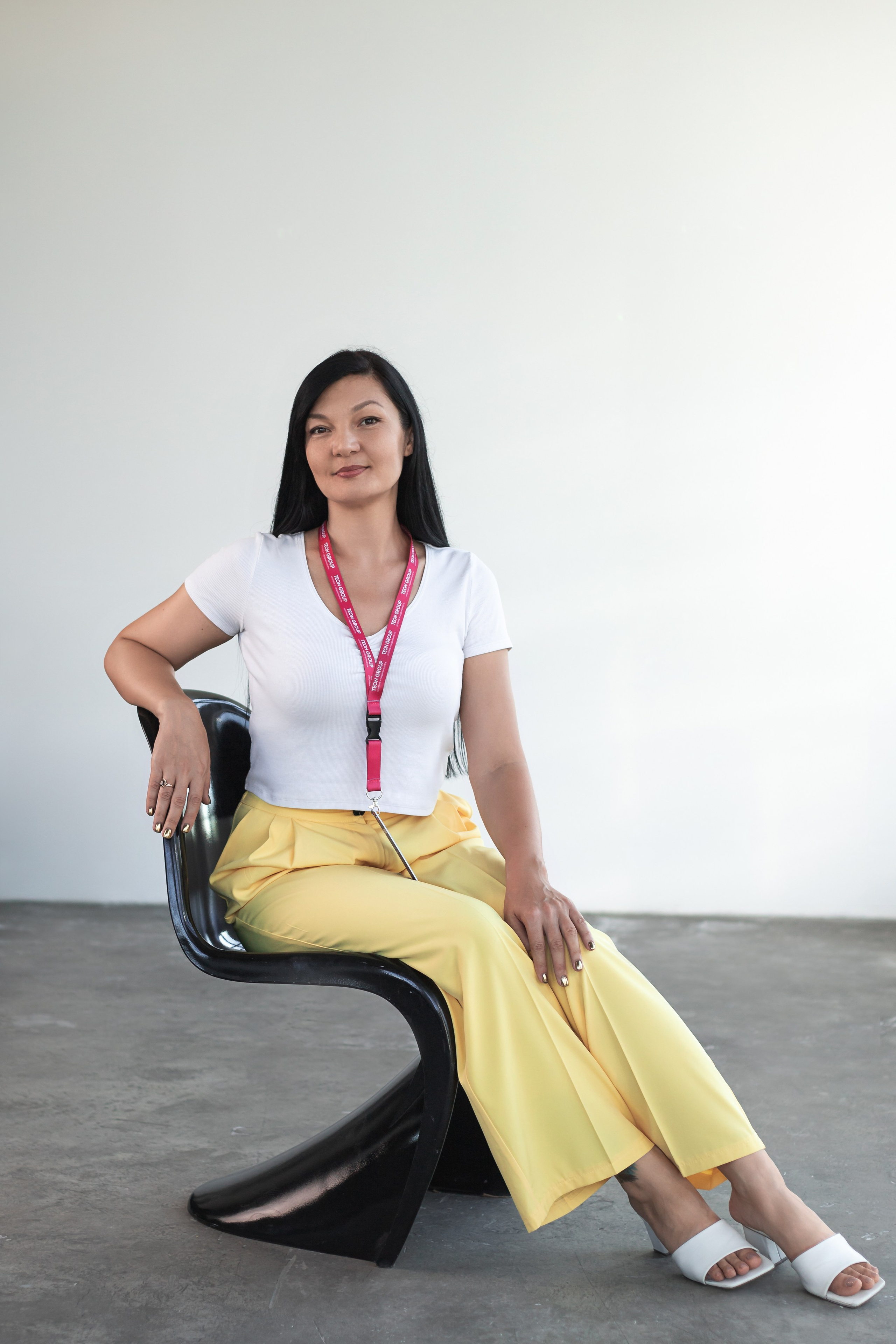 TEON Group_бизнес-портрет сотрудников. Фотограф Воронеж, Новая Усмань Мария Бублик