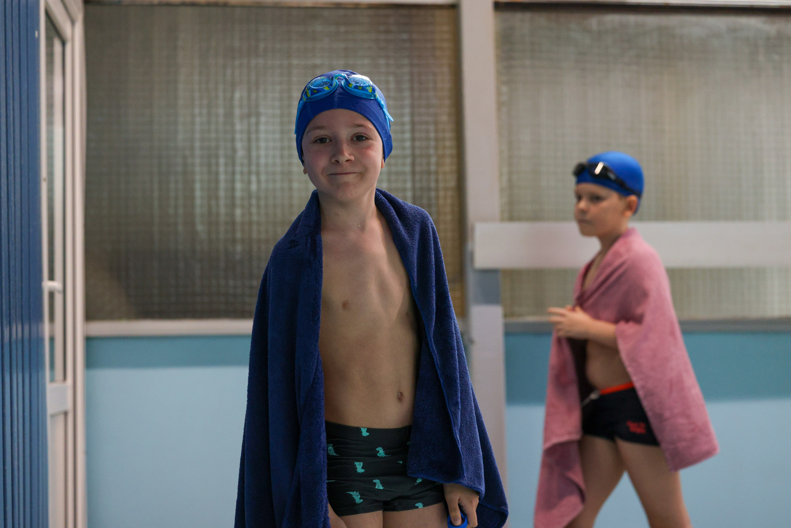 Веселый дельфин. Плавание. Дети 8-9 лет. Фотограф Александр Заломаев