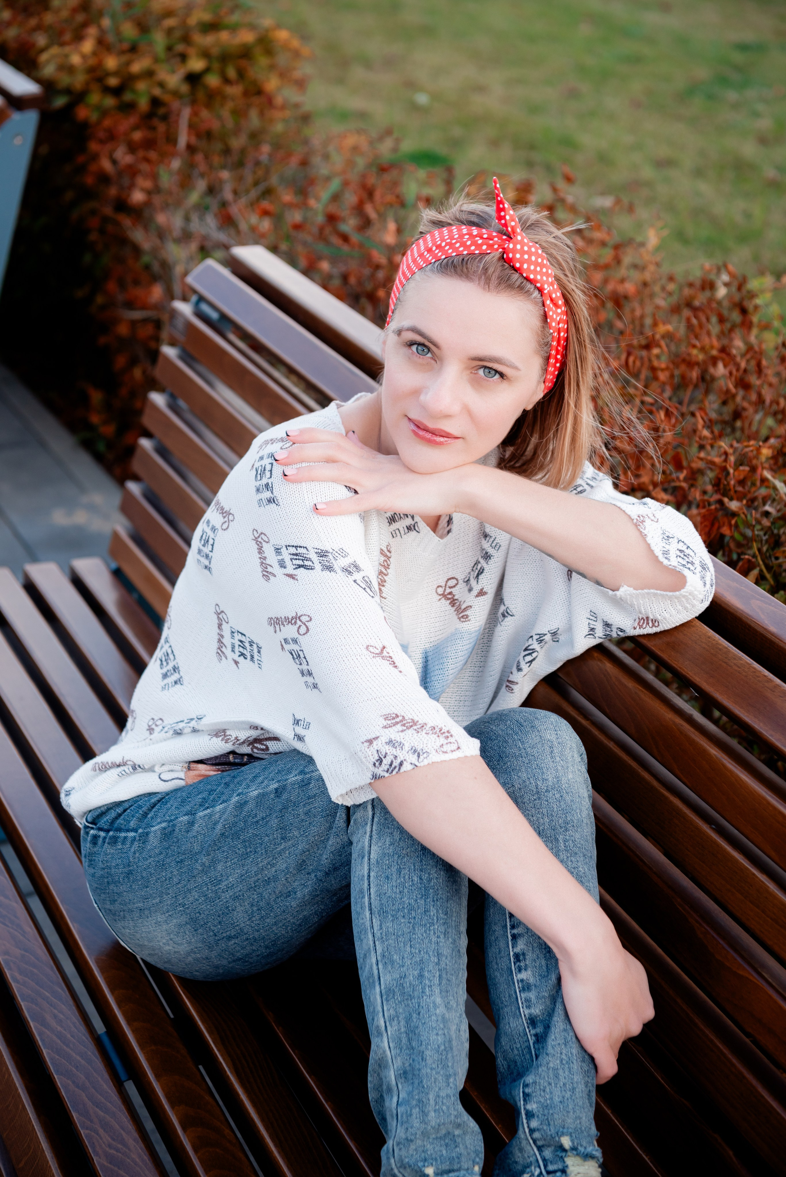 Фотосессия для яркой девушки Лилии на набережной Волгограда. Фотограф в Волгограде и Волжском Александр Горбань