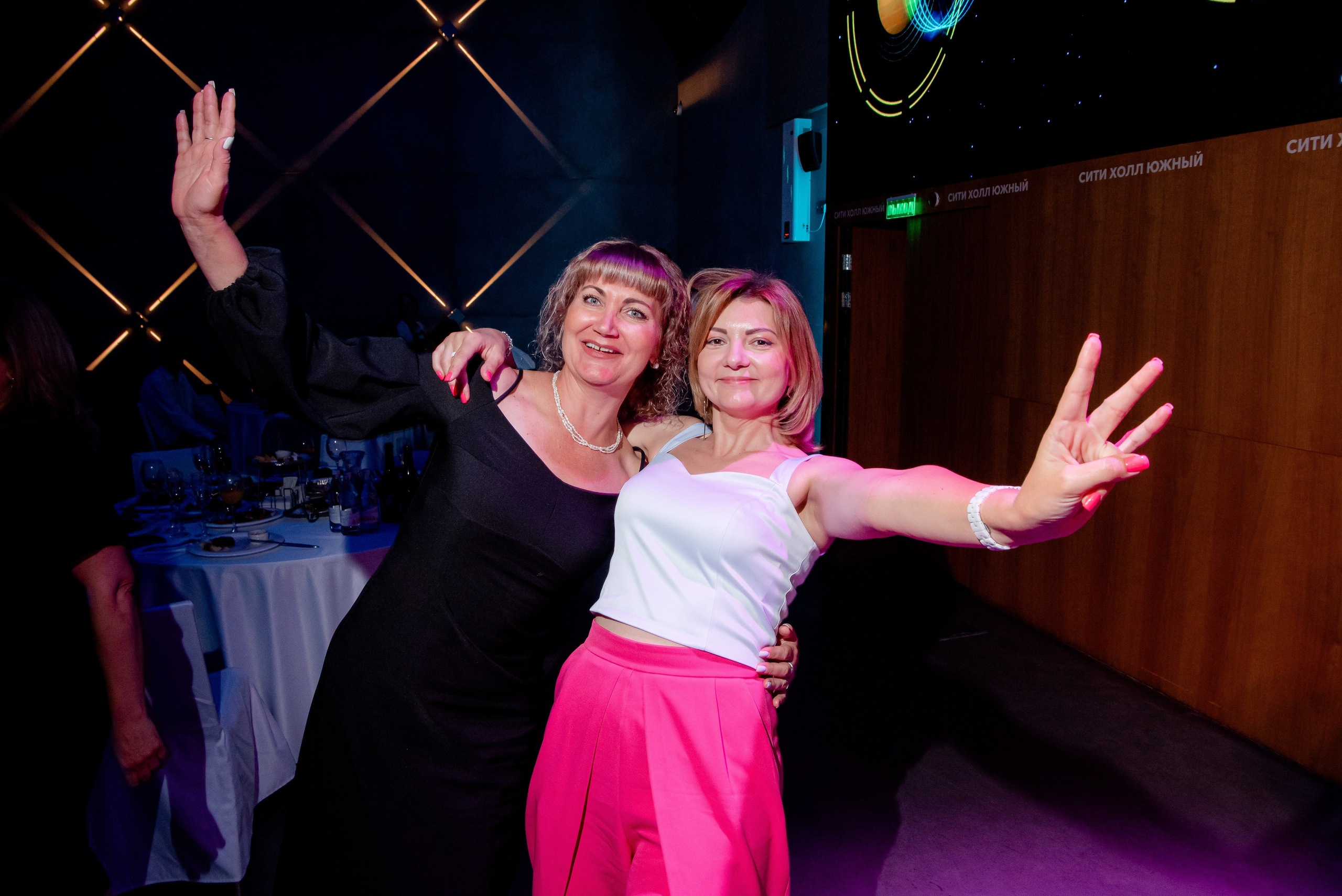 140 Школа. Вручение и Банкет. Сити Холл. Фотограф в Волгограде и Волжском Александр Горбань