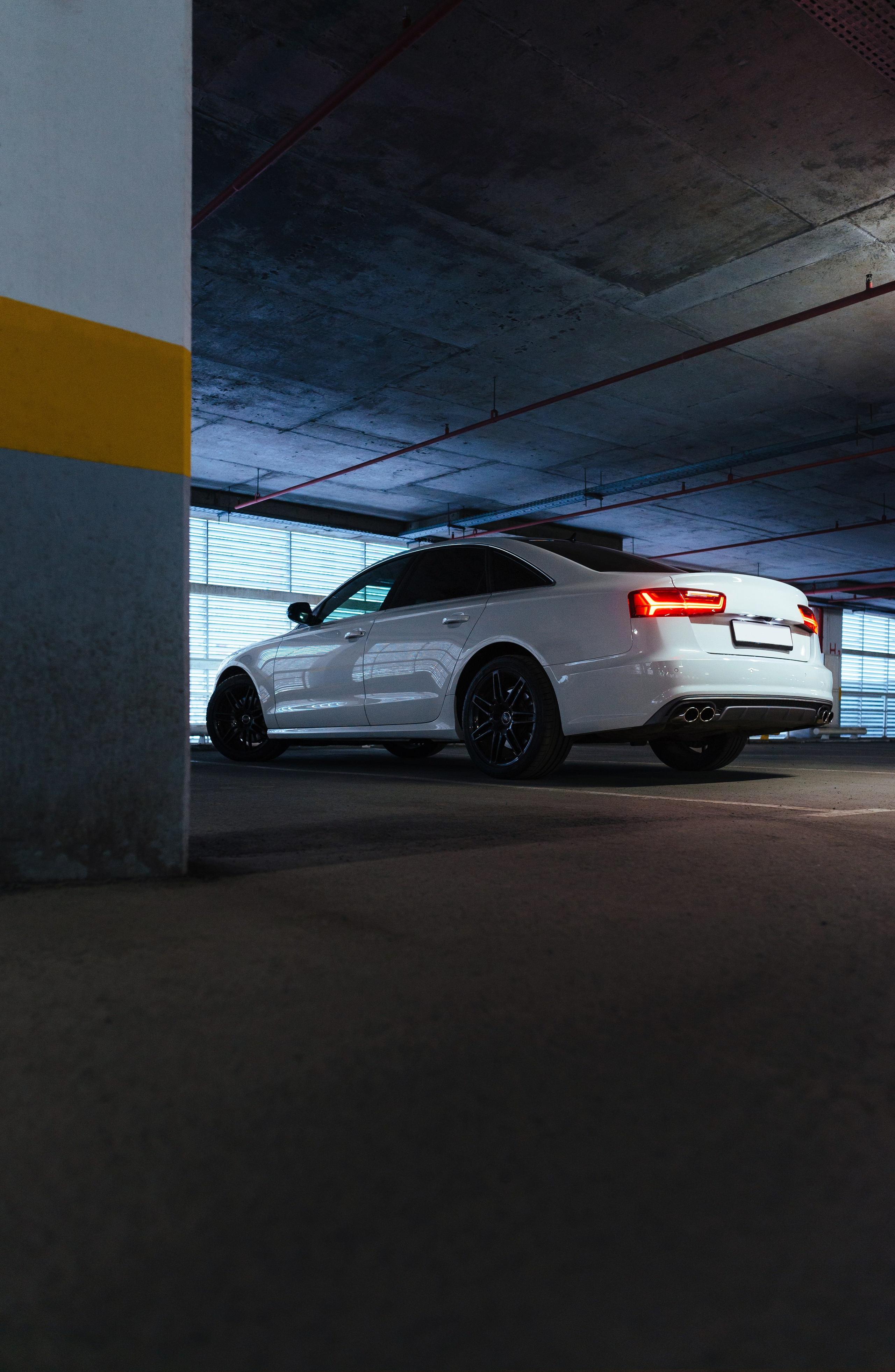 Автомобили. Фотограф Михаил Дементьев