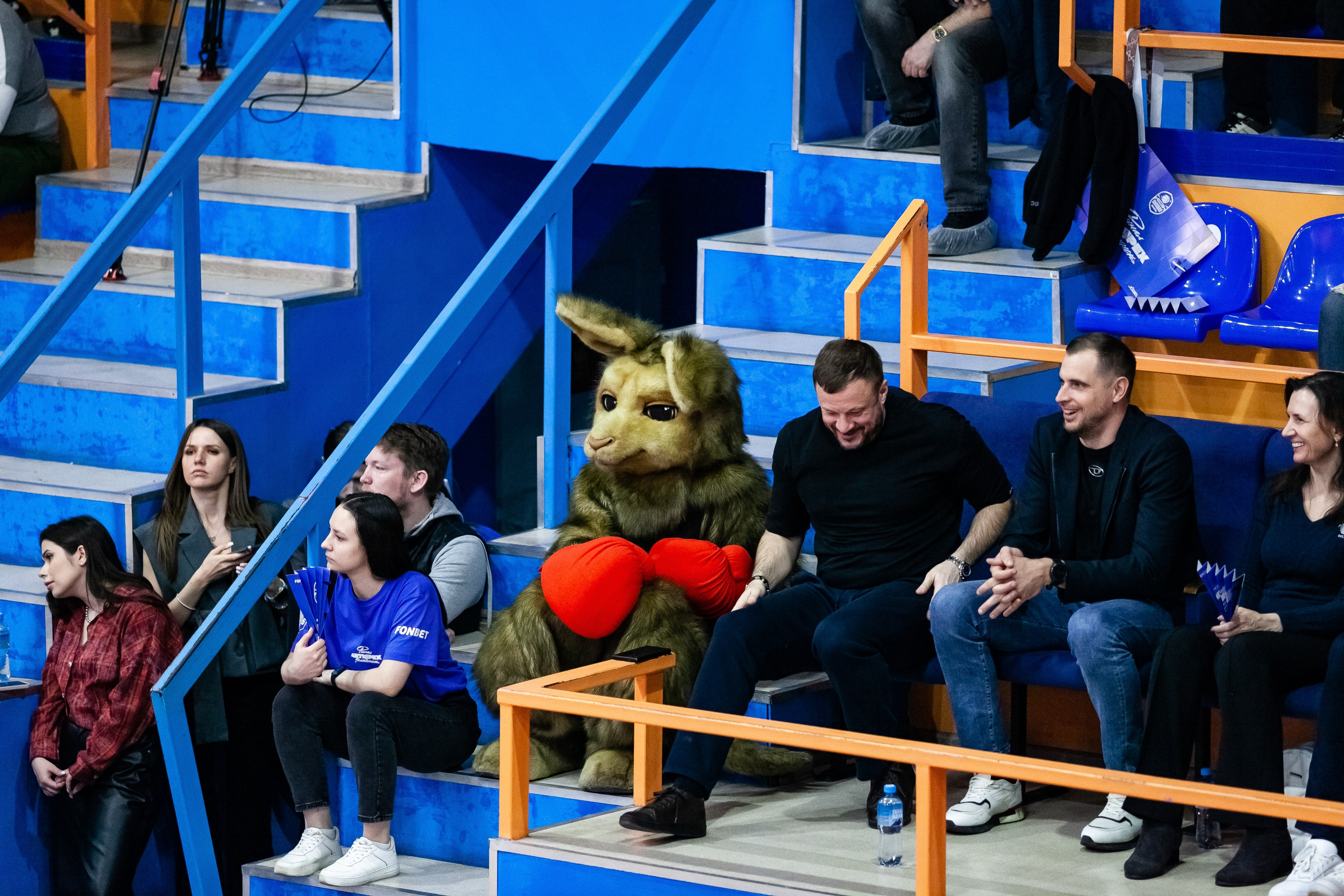 Славянка — Юность. Фотография