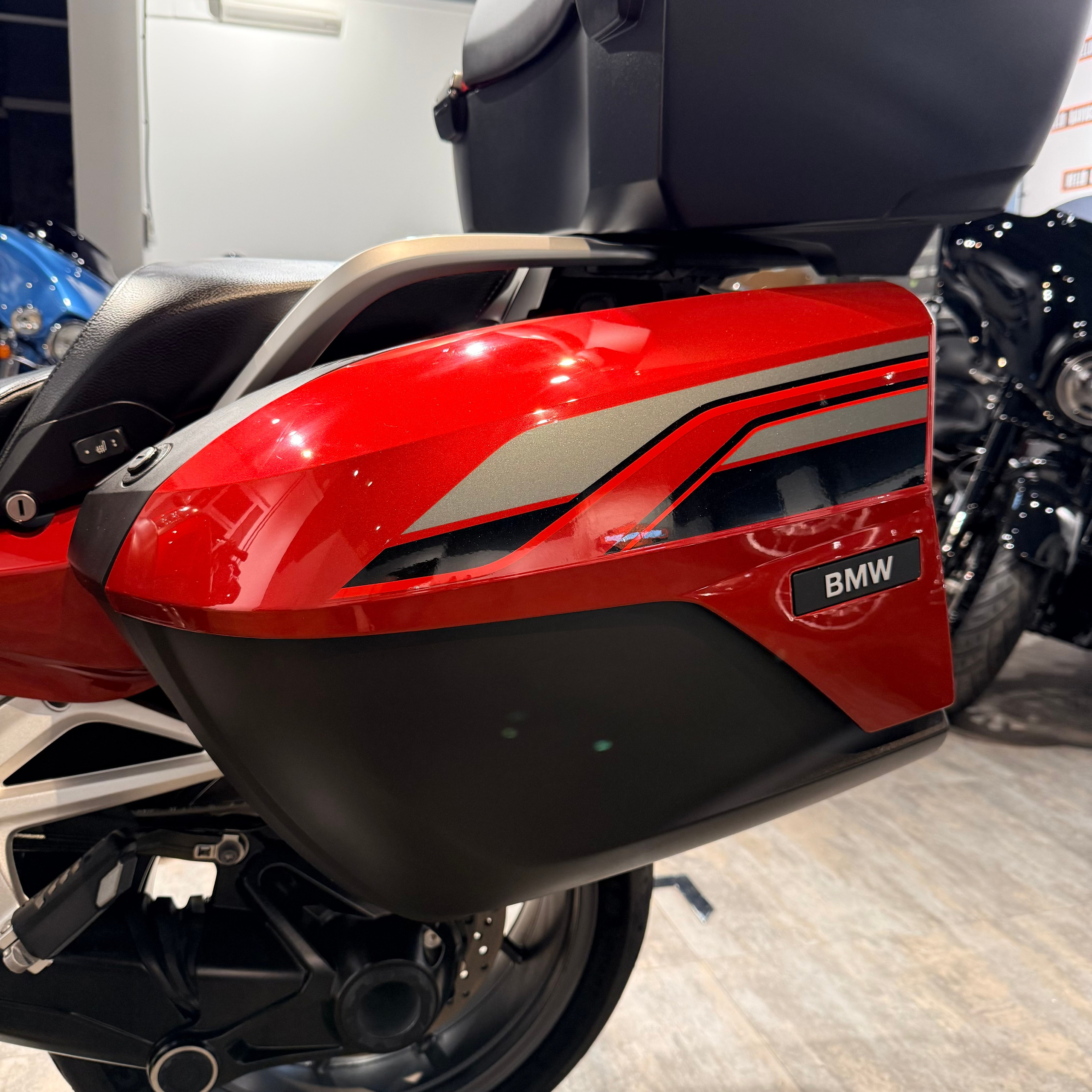 2018 BMW R1200RT Mars Red Metallic 23K (VIN *WB10*5398). Hello Davidson, Москва. Только хорошие мотоциклы…