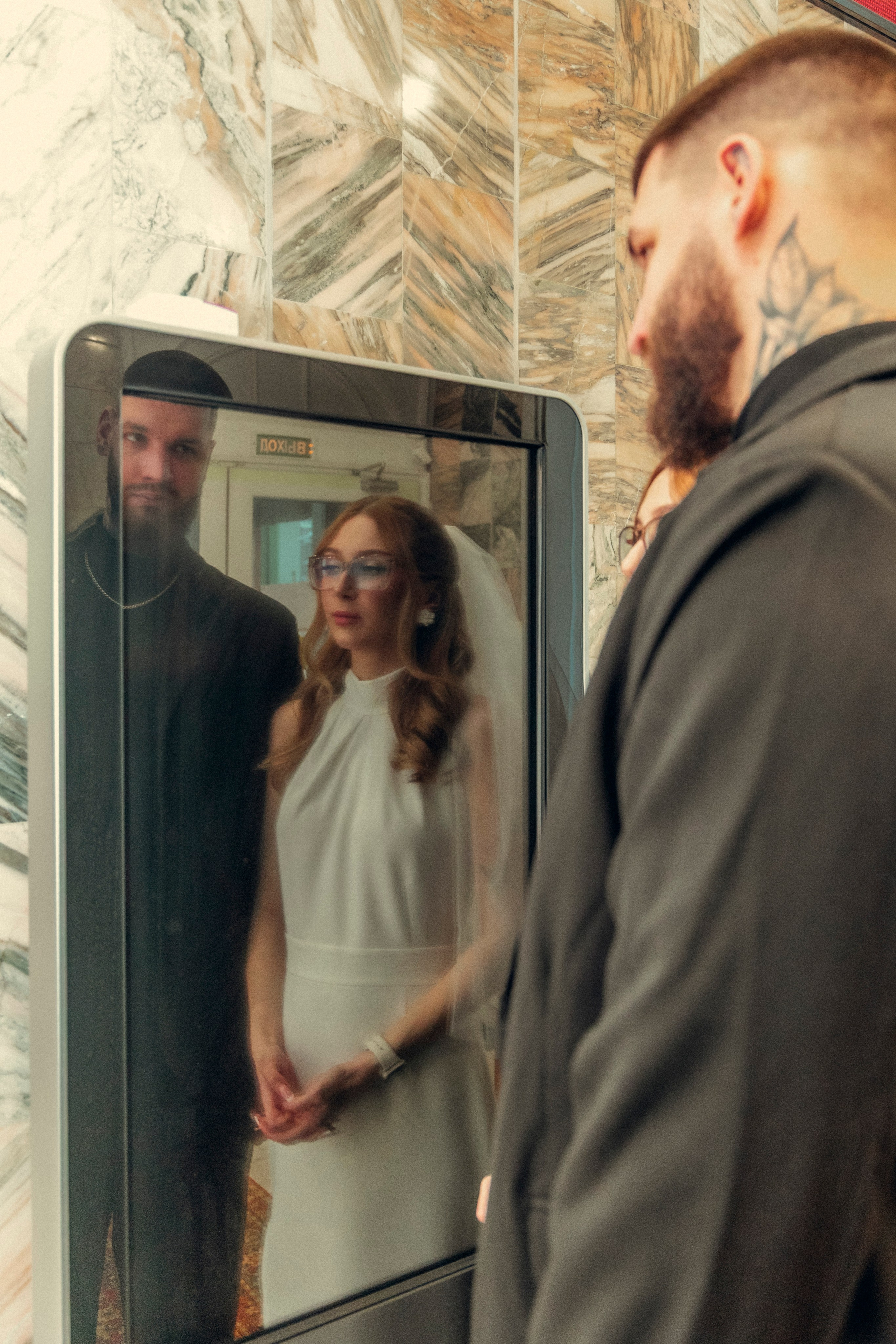 Роспись в Жуковском ЗАГСе. Фотограф для маркетплейсов, фотоуслуги в Жуковском Татьяна Марсуверских