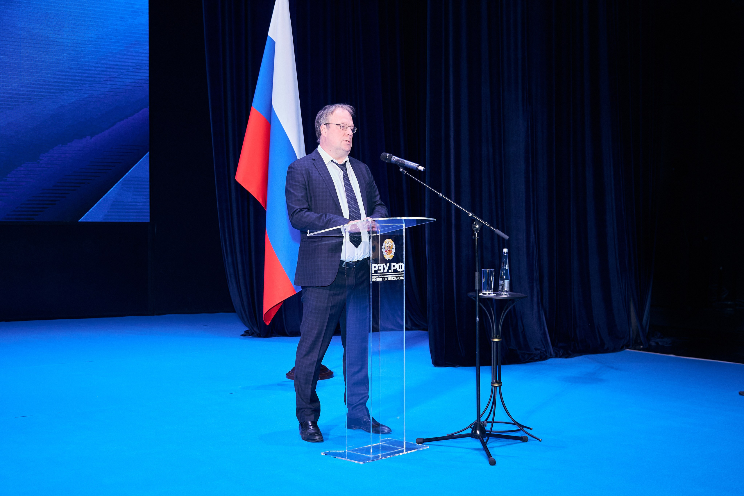 Седьмой профессорский форум. Фотограф Савченко Люба. Москва