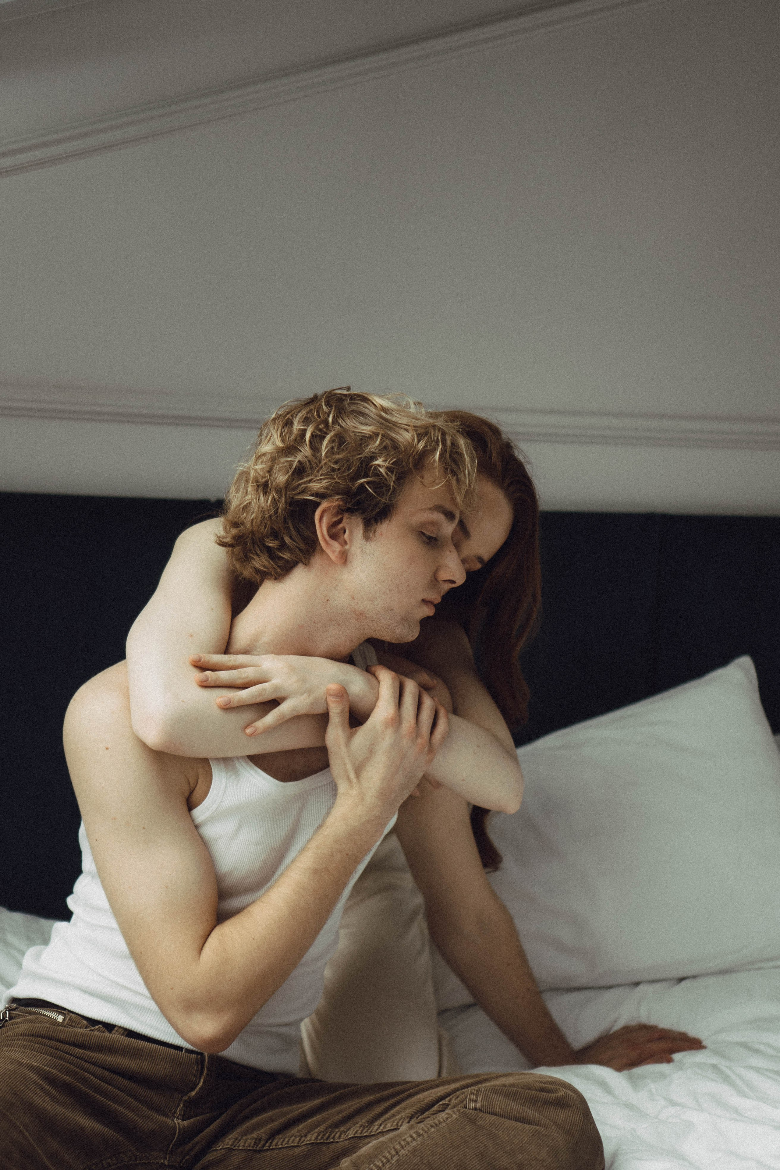 СВАДЕБНАЯ СЬЕМКА В ОТЕЛЕ. СБОРЫ ЖЕНИХА И НЕВЕСТЫ И ТАКЖЕ ТОР И ПОДГОТОВКА К ПРОГУЛКЕ. Профессиональный фотограф, Санкт-Петербург — Виктория Богомолова