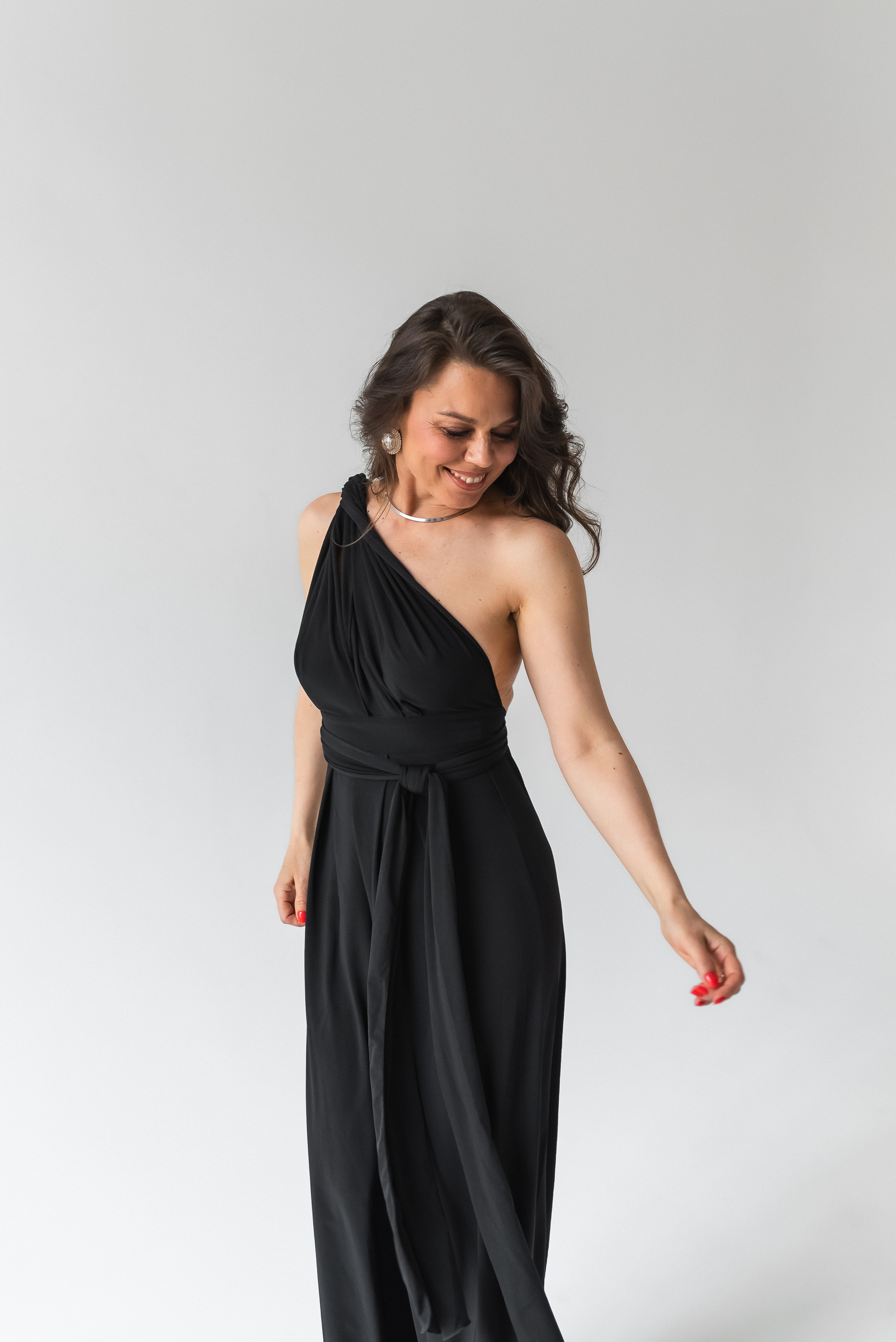 Женский портрет на циклораме. КОНТЕНТ |БРЕНД фотограф Санкт-Петербург — Жанна Олтаржевская