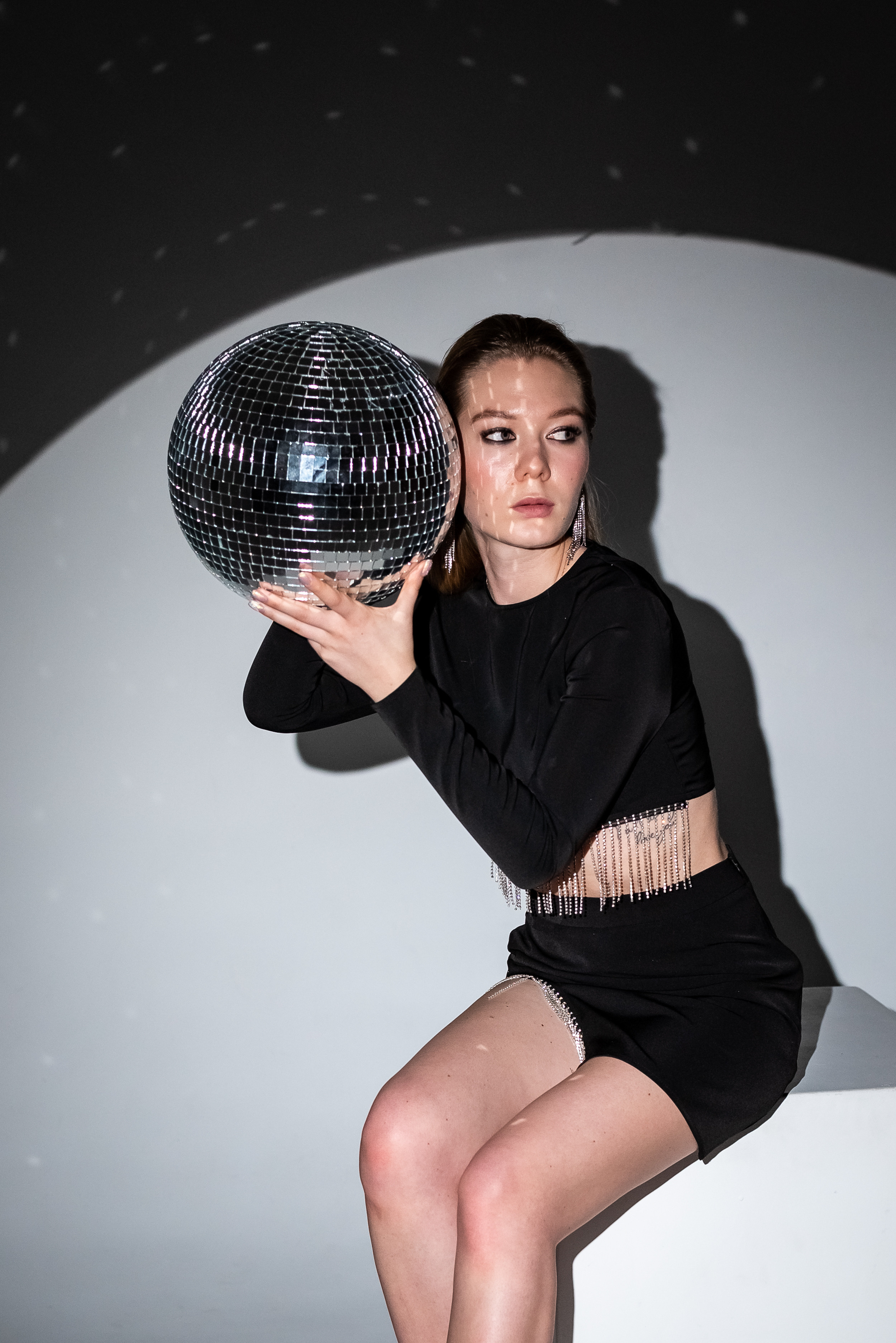 Фотосессия с масками ГОБО и зеркальным диско шаром. КОНТЕНТ |БРЕНД фотограф Санкт-Петербург — Жанна Олтаржевская