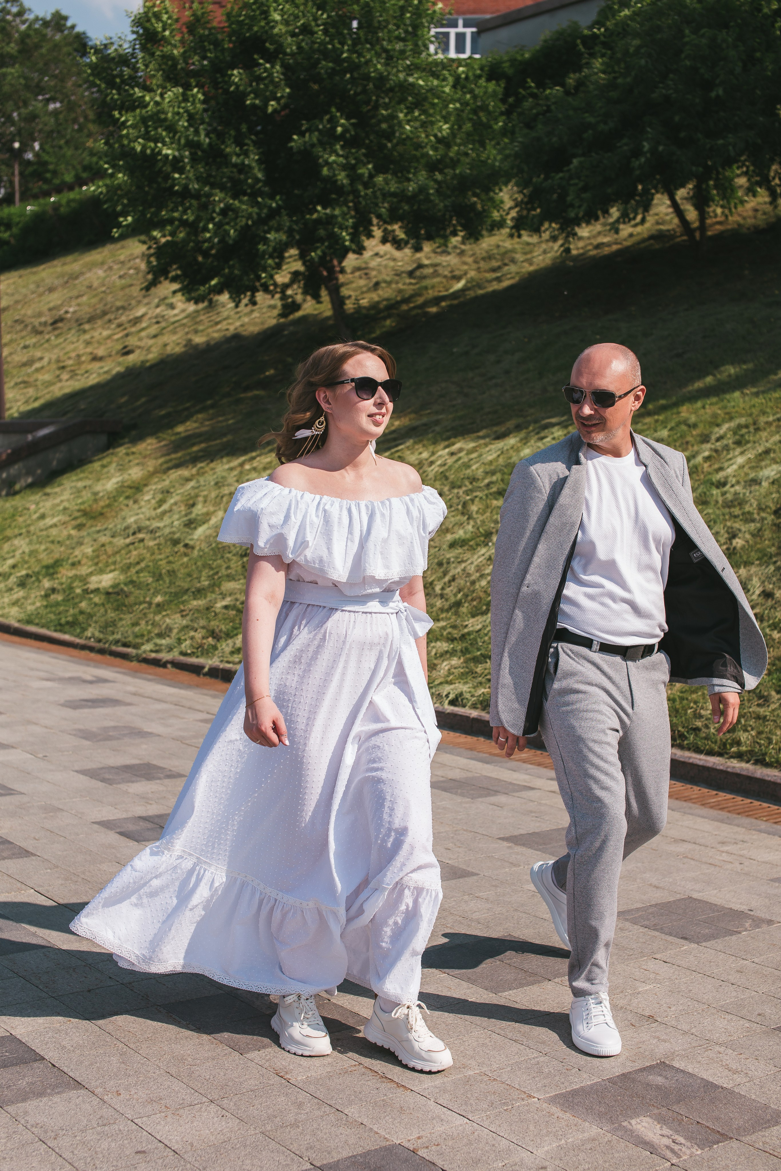 Свадебная прогулка с регистрацией. Семейный и художественный фотограф в Тюмени Юлия Логинова