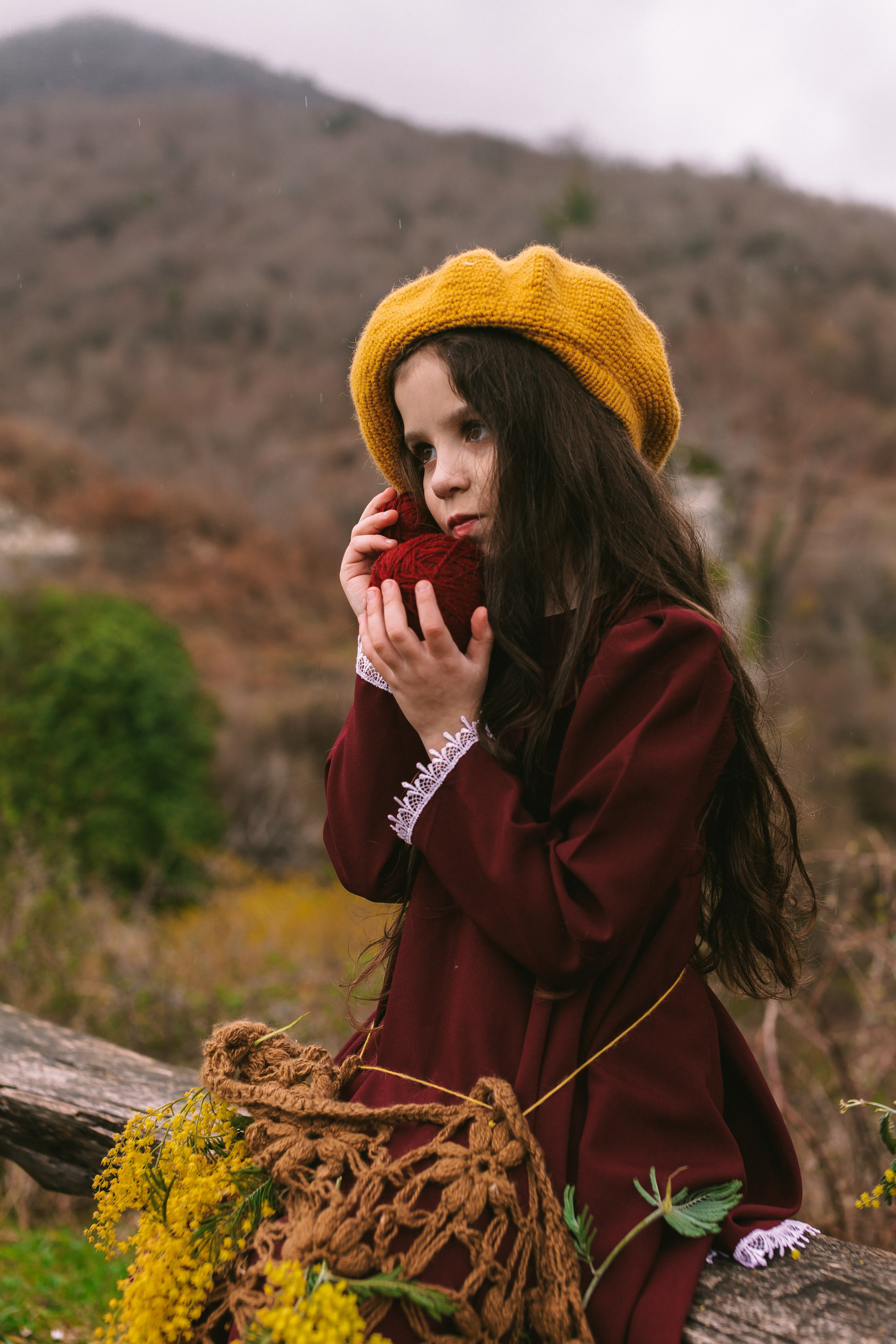 Девочка в горах. Семейный и художественный фотограф в Тюмени Юлия Логинова