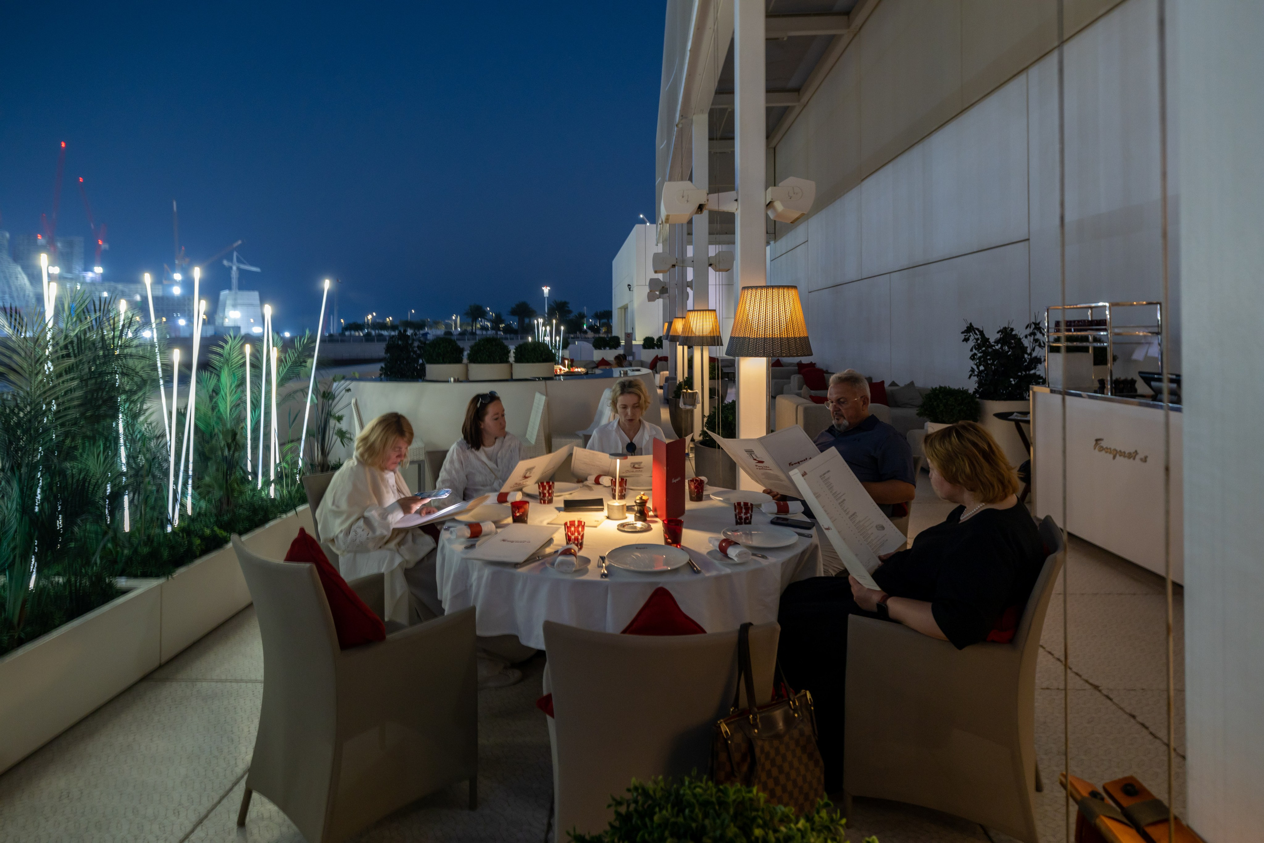 Новогодняя поездка в Дубай. Фотографирую жизнь! Московский фотограф волонтер