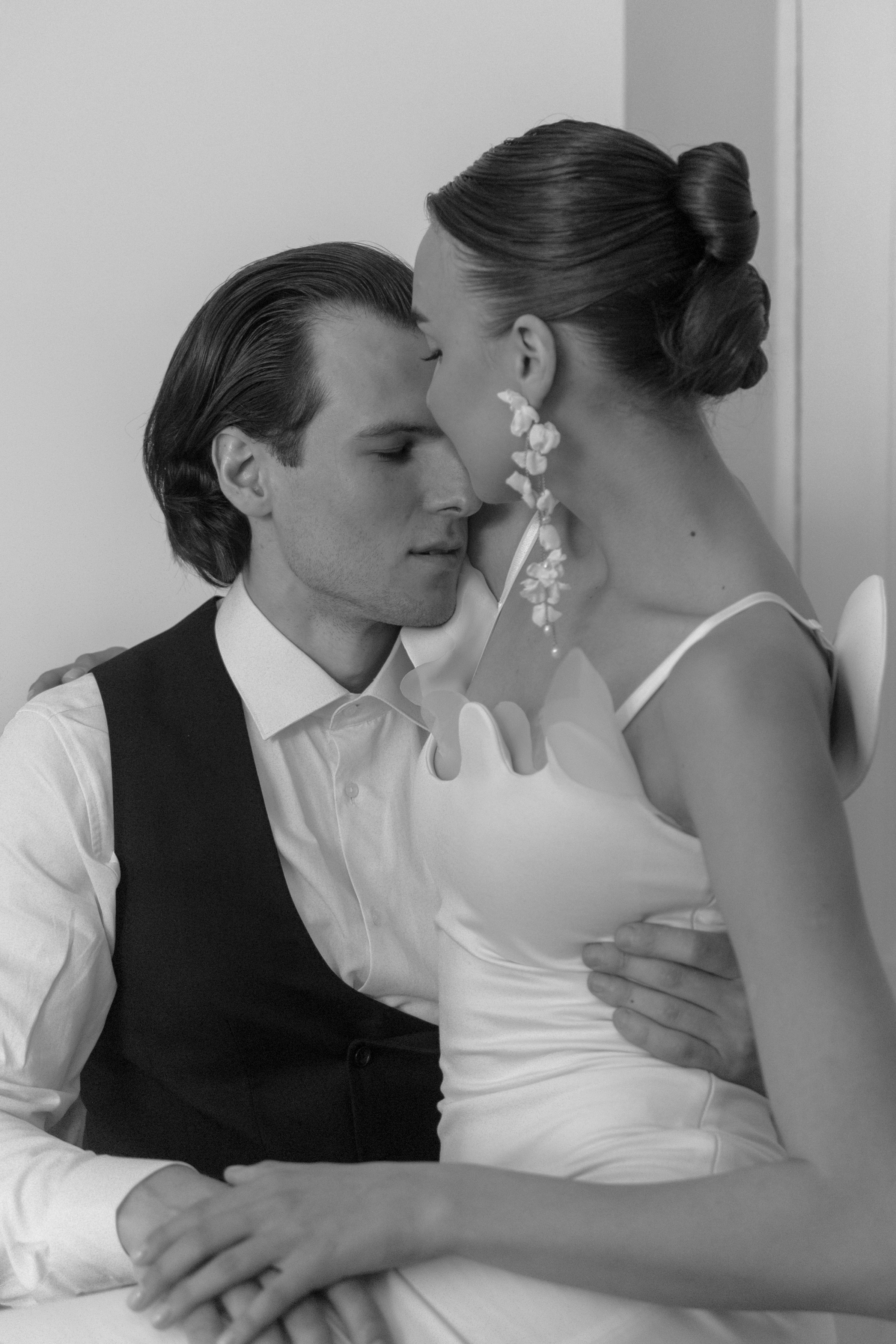 Сборы в апартаментах Тимофей & Наталья. Фотограф Москва|Комиссарова Наталья