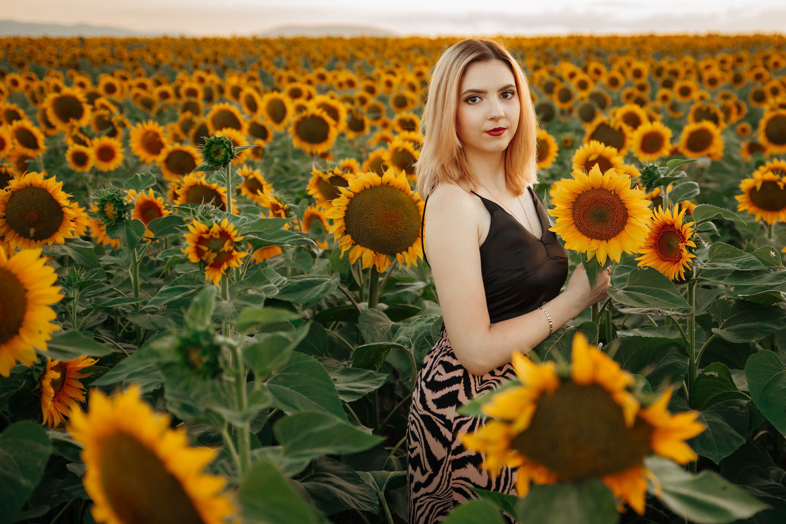 Фотосессия в цветущих полях. Фотограф в Феодосии Наталья Булгакова