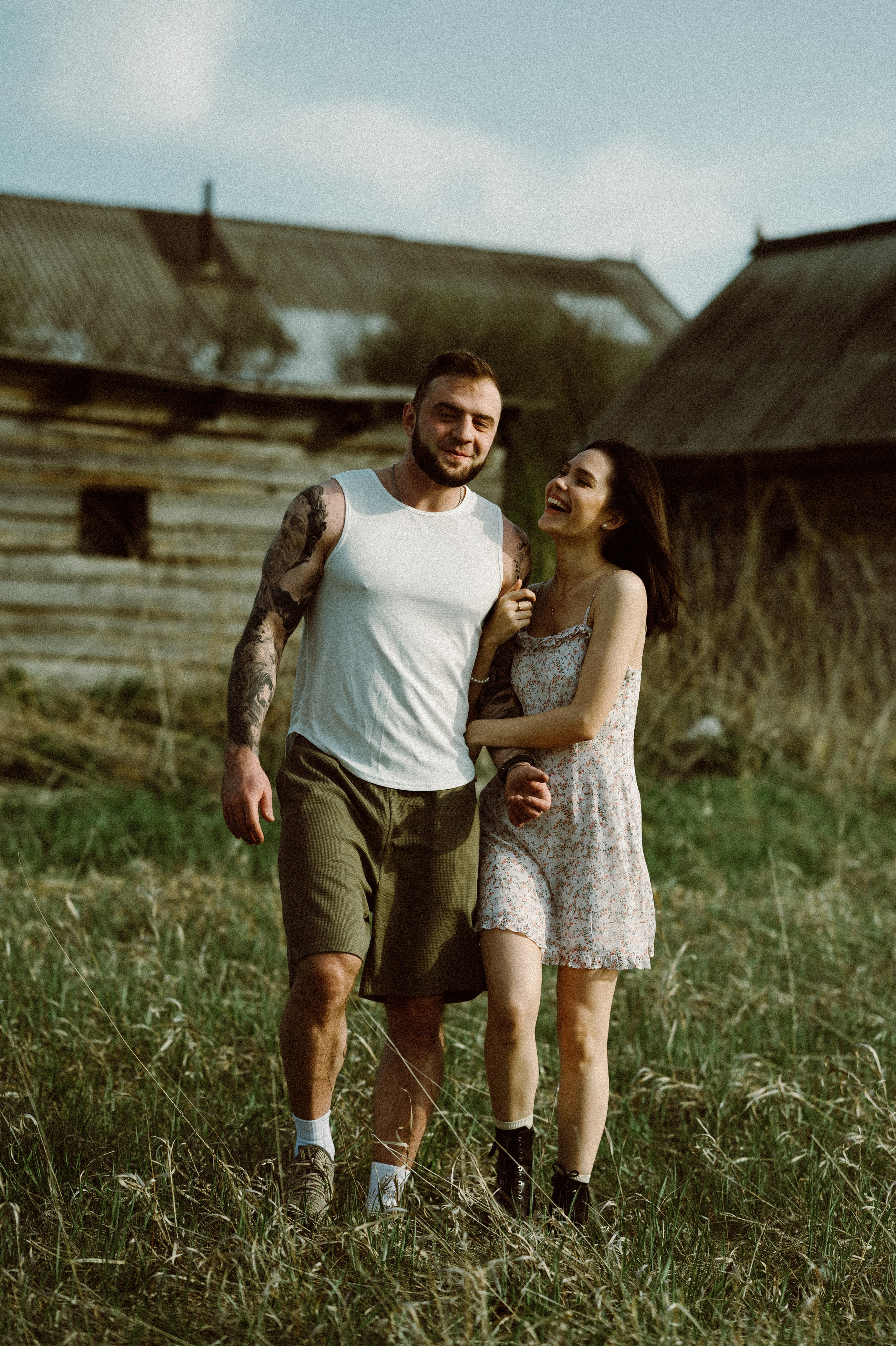 Фотосессия Love Story. Фотограф в Барнауле Дарья Бутурлакина. Люби.Цени.Касайся